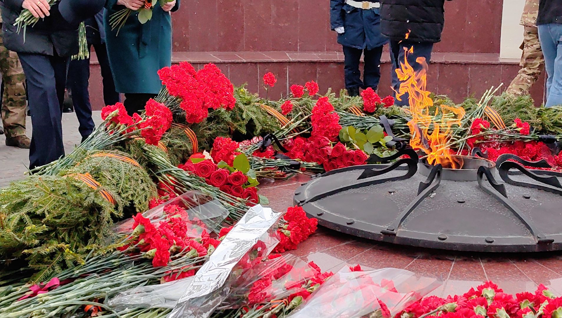 День Победы, Мемориал, Аллея памяти, Возложение цветов, 9 Мая,