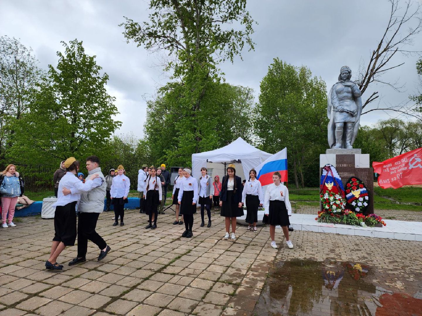 чехов, день победы, школьники, возложение цветов, ветераны, 9 мая, великая отечественная война,
