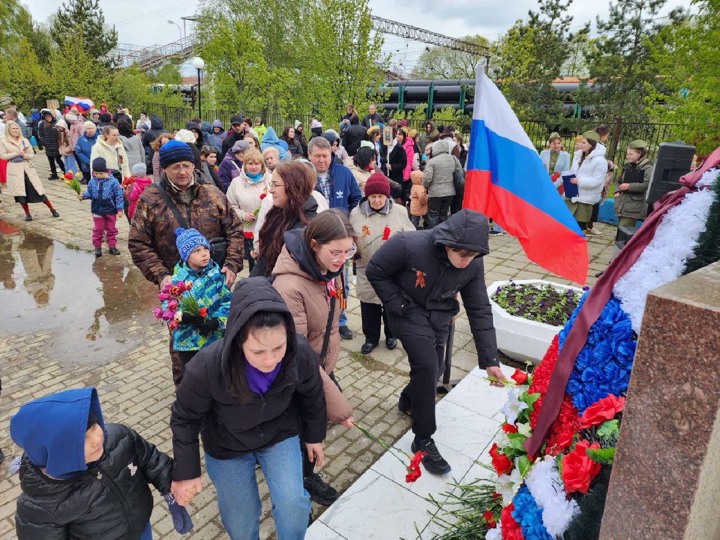 чехов, день победы, школьники, возложение цветов, ветераны, 9 мая, великая отечественная война,