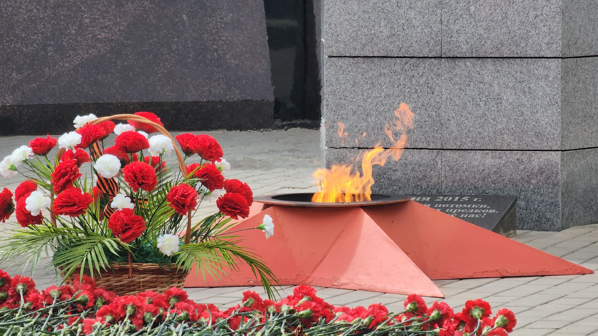 кашира, день победы, 9 мая, аллея славы, митинг, возложение цветов,