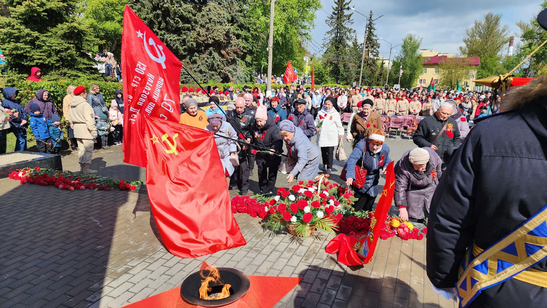 кашира, день победы, 9 мая, аллея славы, митинг, возложение цветов,