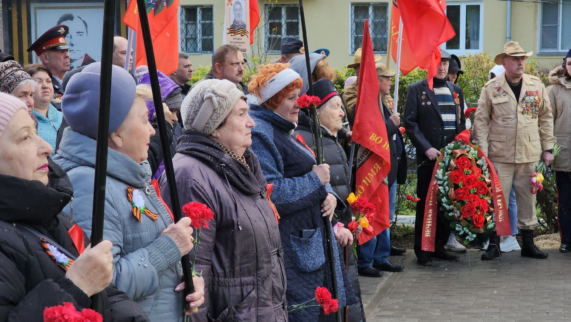 кашира, день победы, 9 мая, аллея славы, митинг, возложение цветов,