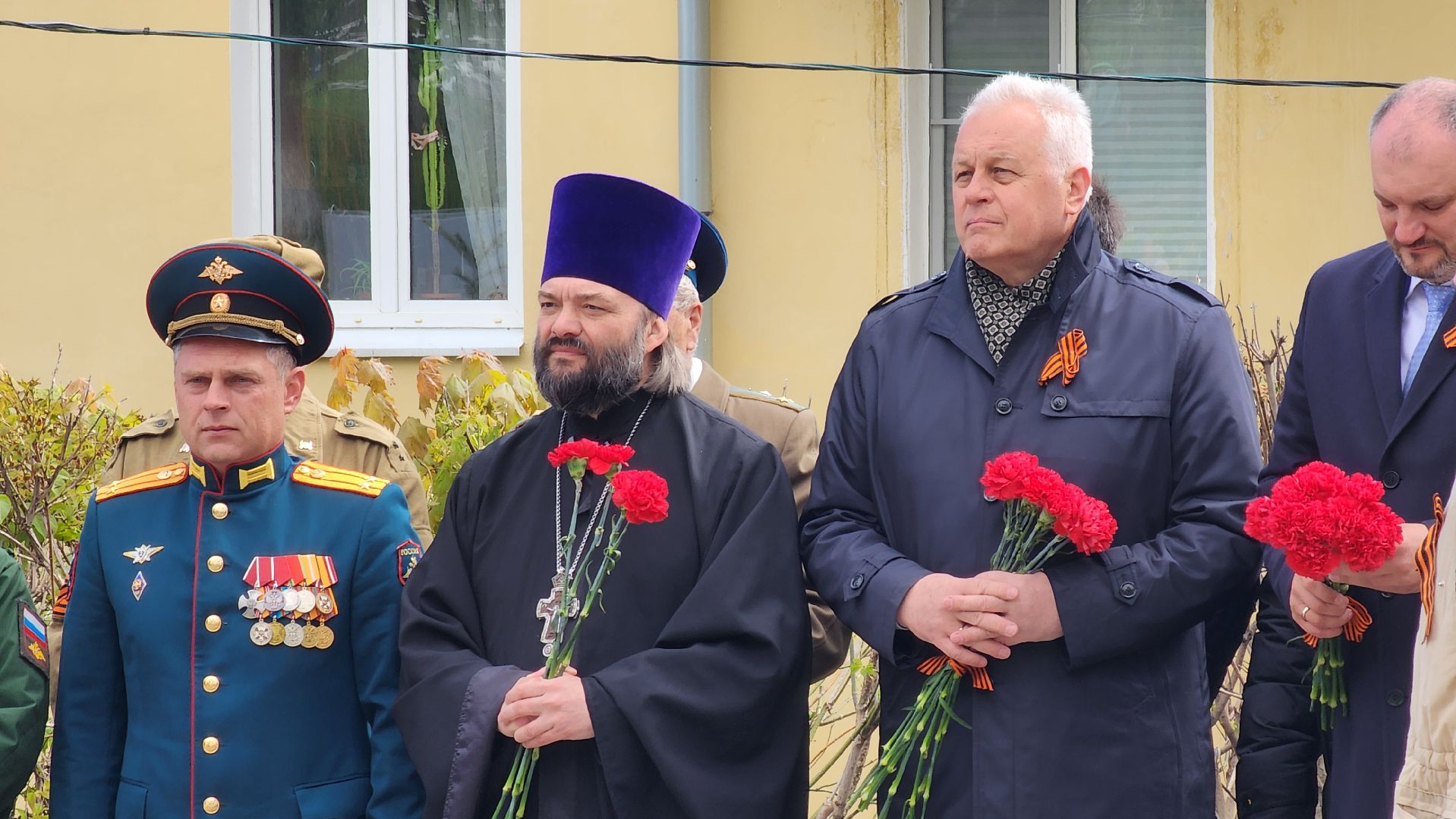 кашира, день победы, 9 мая, аллея славы, митинг, возложение цветов,