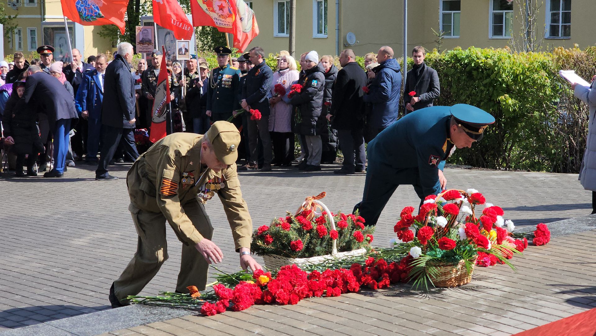 кашира, день победы, 9 мая, аллея славы, митинг, возложение цветов,