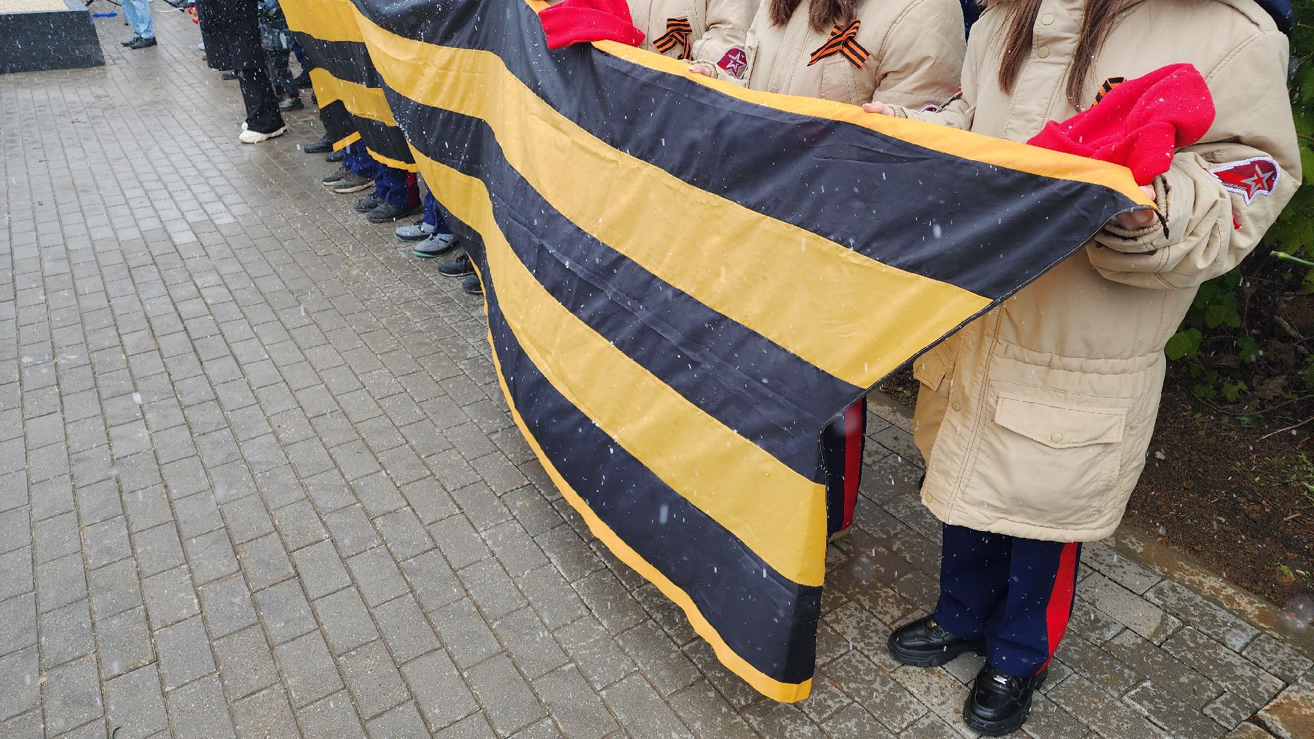 кашира, день победы, 9 мая, аллея славы, митинг, возложение цветов,