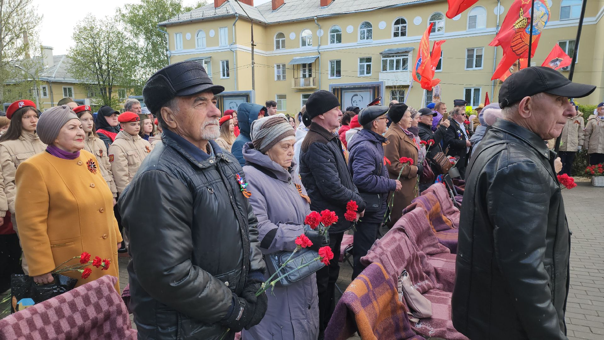 кашира, день победы, 9 мая, аллея славы, митинг, возложение цветов,