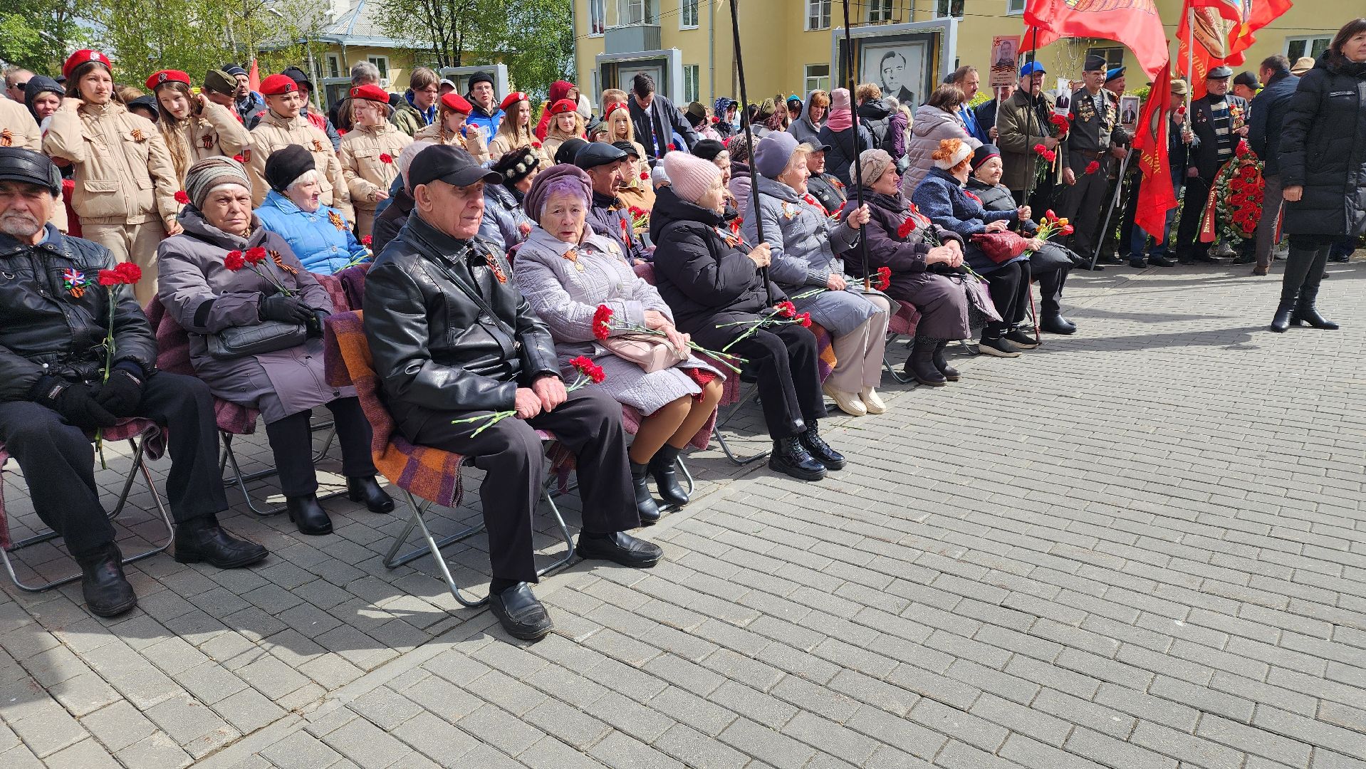 кашира, день победы, 9 мая, аллея славы, митинг, возложение цветов,