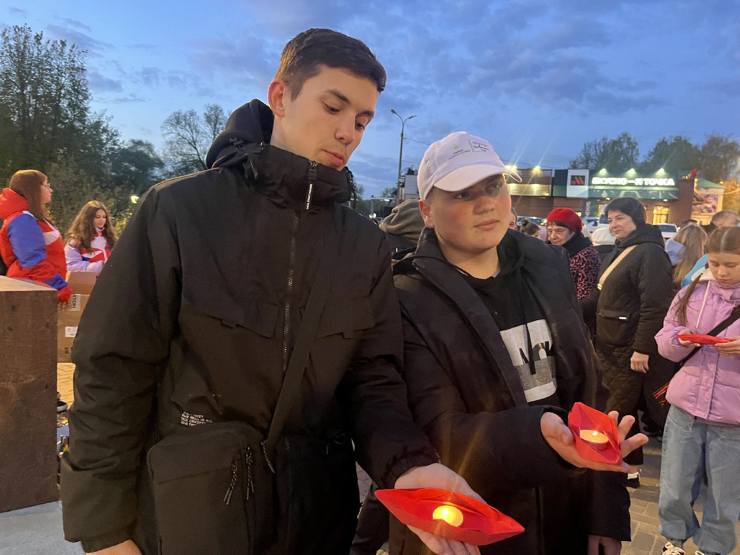 наро-фоминск, наро-фоминский городской округ, огни памяти, патриотическая акция, День Победы,