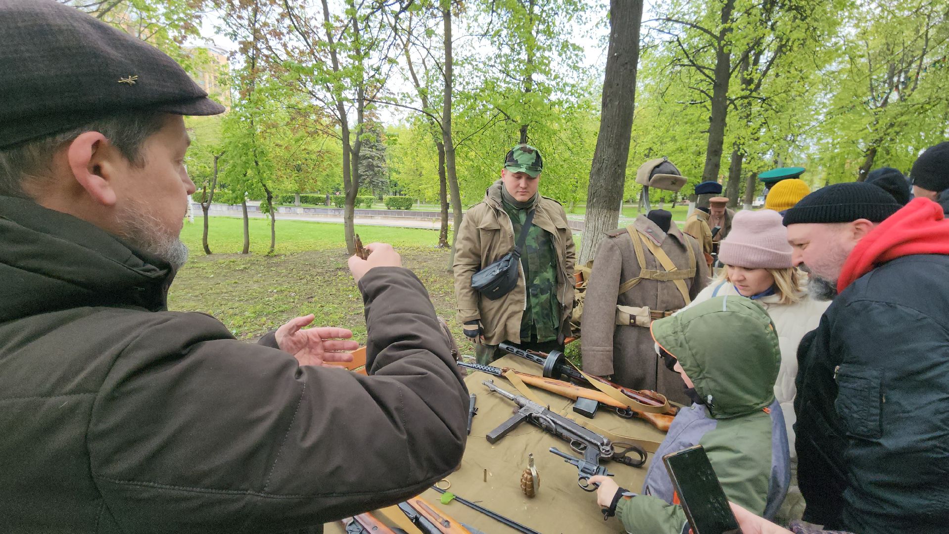 день победы, 28 квартал, сквер, сквер 28 квартал, фонтаны, Парк культуры и отдыха, Олег Семенцов, Наследники Победы, Письмо солдату, мечевой бой,