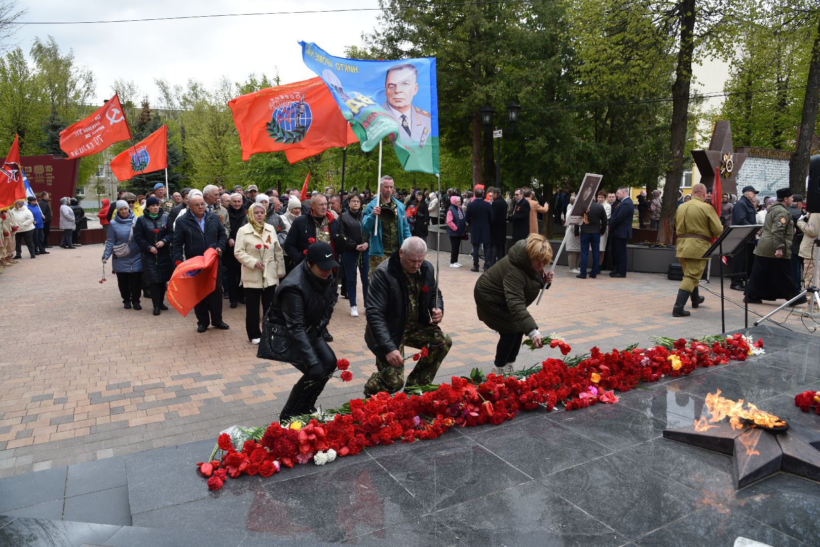 лотошино, сквер победы, день победы, праздник, митинг, глава городского округа,