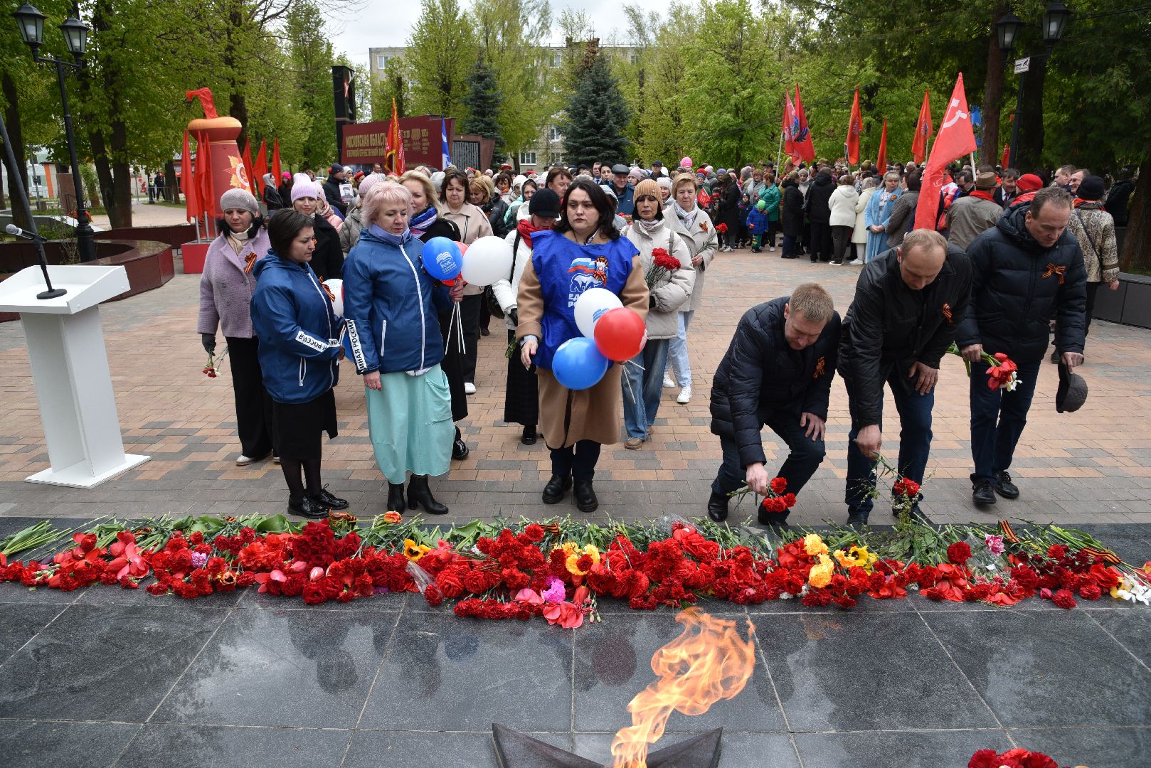 лотошино, сквер победы, день победы, праздник, митинг, глава городского округа,