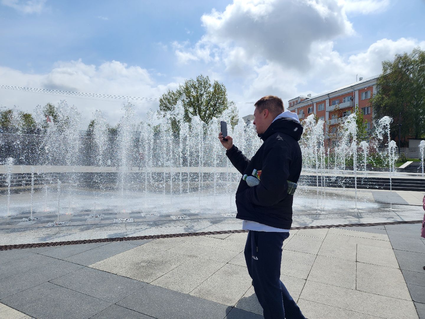 День Победы, 9 мая, светомузыкальное шоу фонтанов, Ногинск, Богородский городской округ,