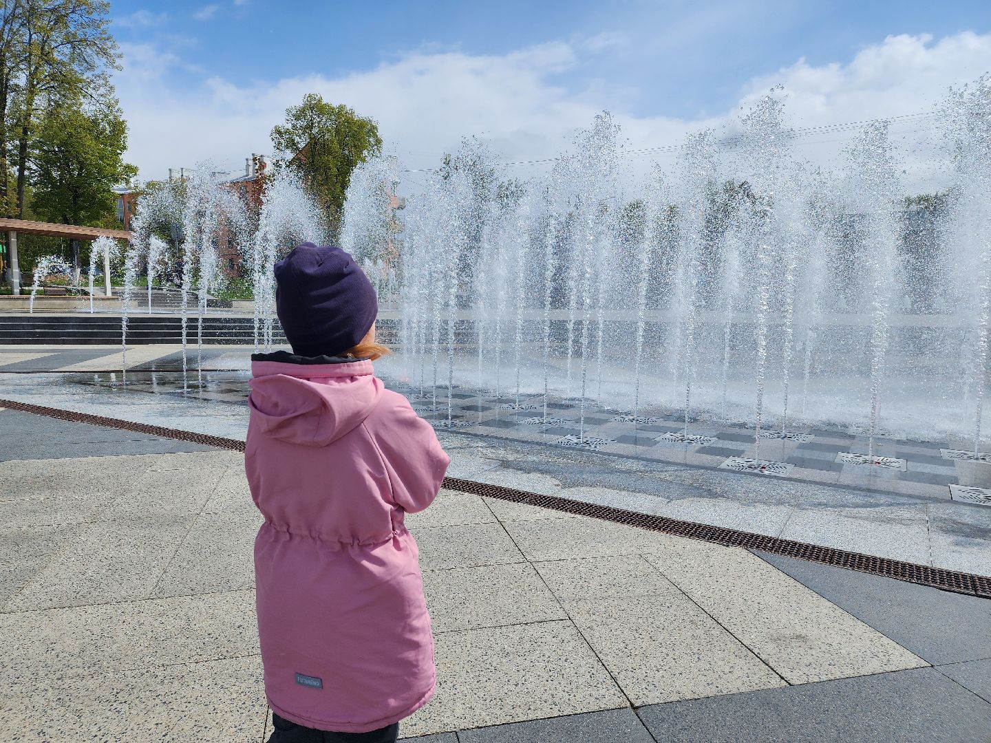 День Победы, 9 мая, светомузыкальное шоу фонтанов, Ногинск, Богородский городской округ,