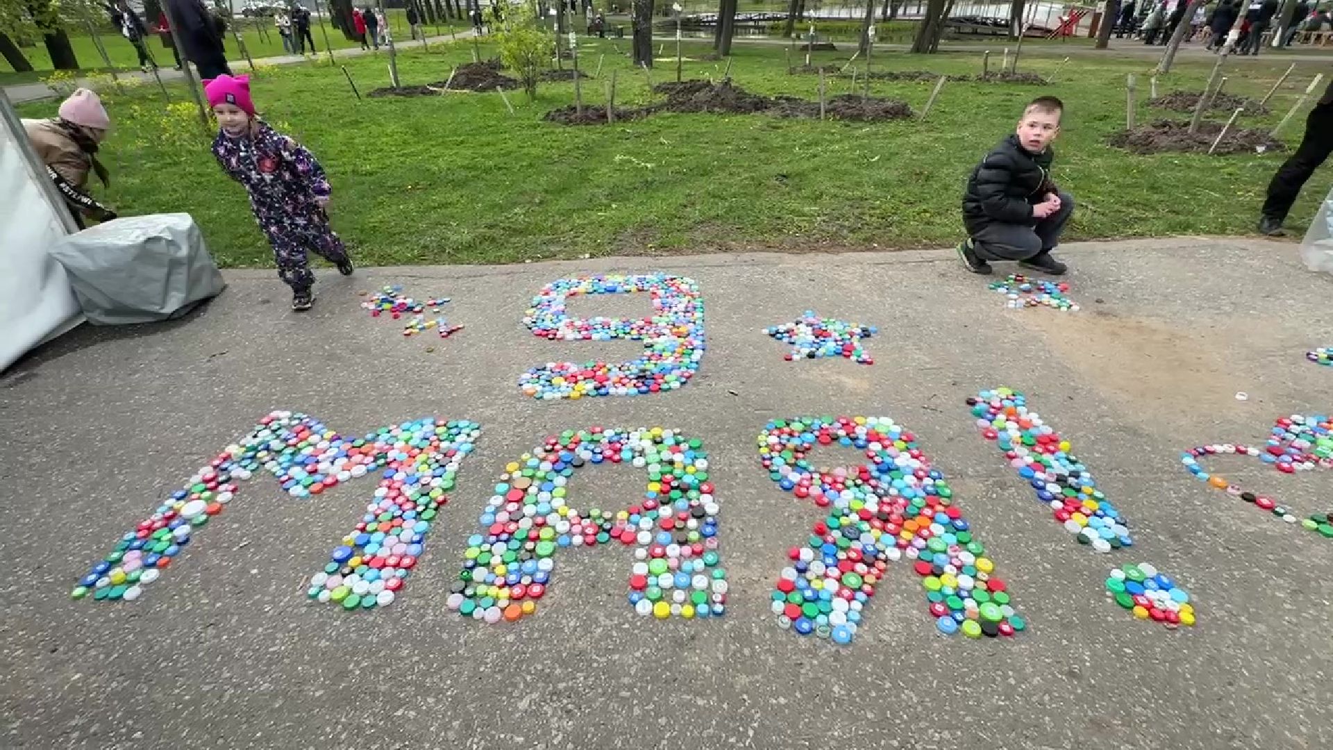 Реутов, День победы, праздник, мероприятия, ветераны, автомат калашникова, окопные свечи, маскировочные сети, я помню, я горжусь,