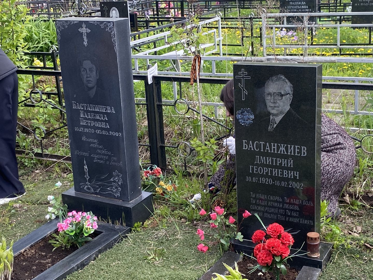 юдинское кладбище, Дмитрий Бастанжиев, Школа им АС Попова, волонтеры власихи, молодогвардейцы Власихи,