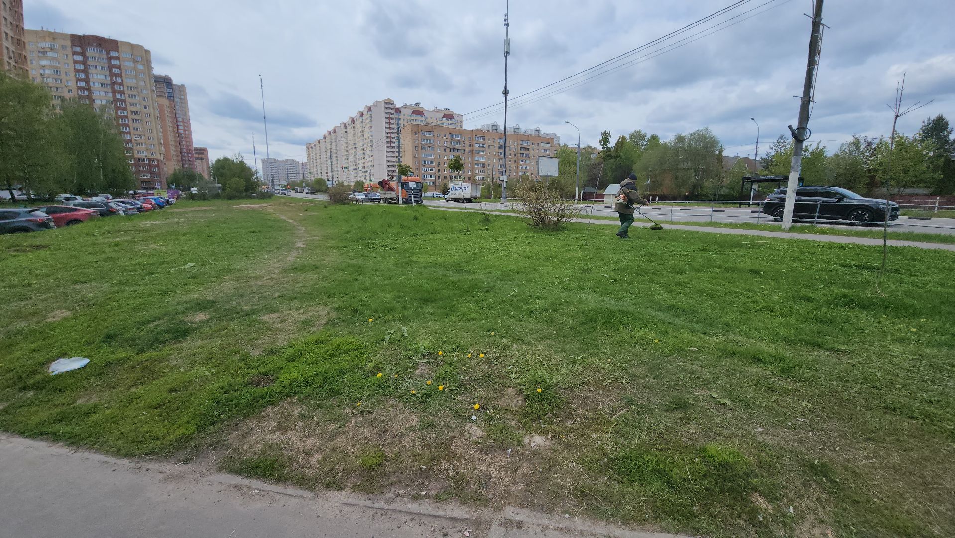 долгопрудный, коммунальная техника, покос травы, мбу благоустройство, Новый бульвар,