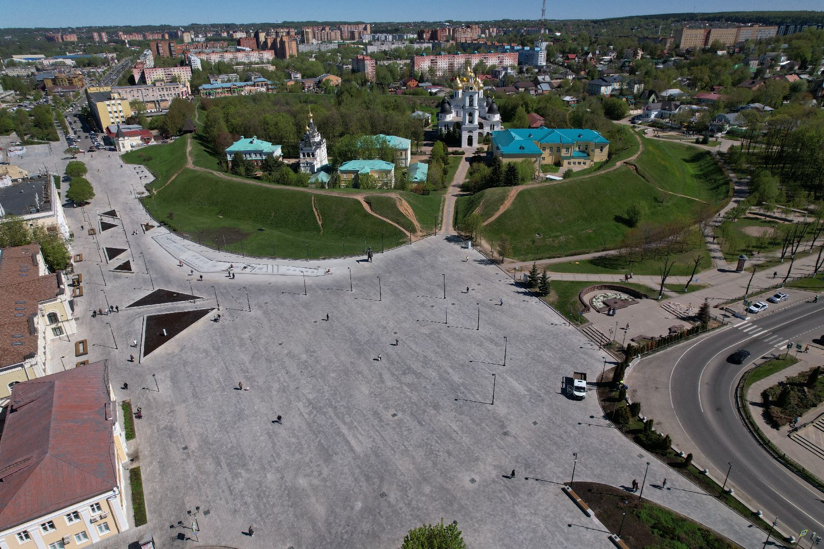 видео с коптера, советская, площадь, дмитров,