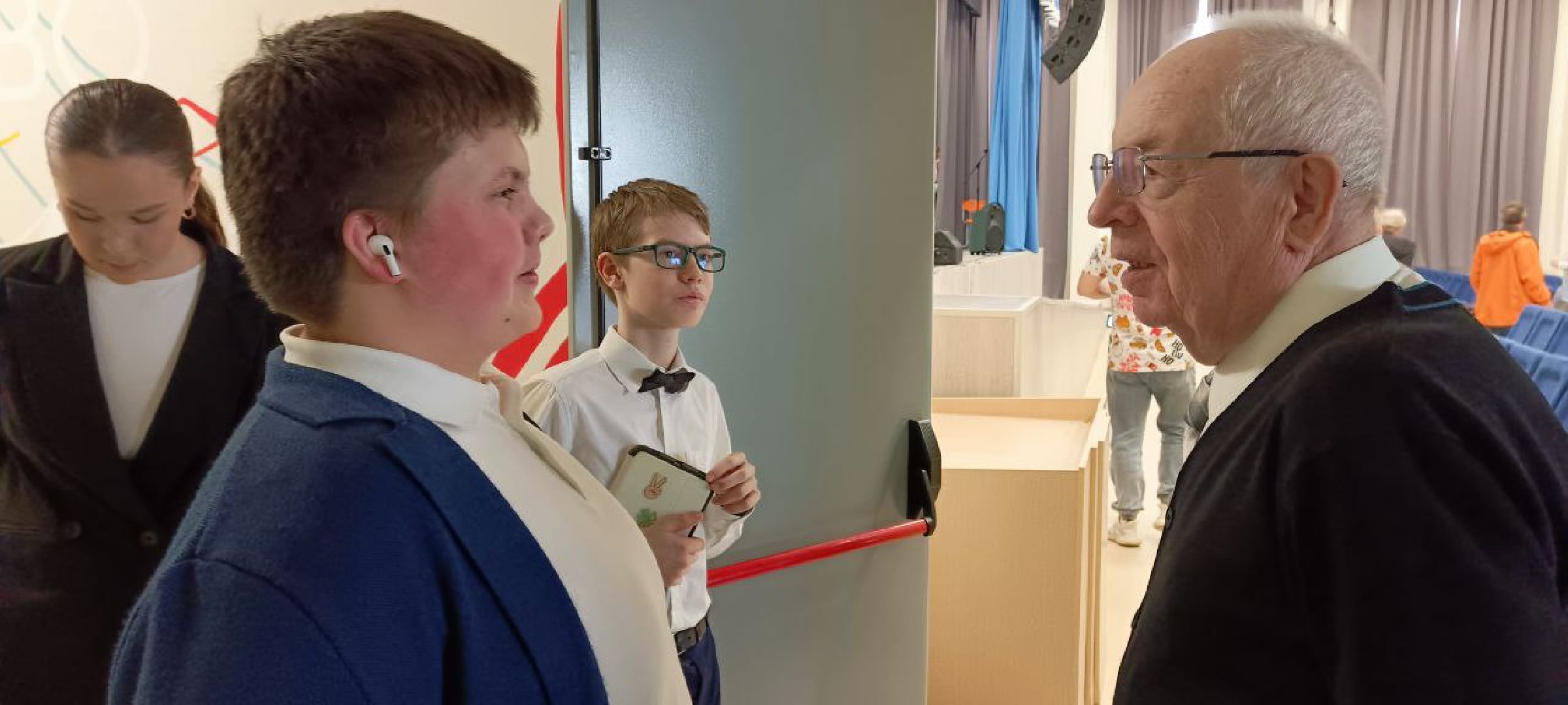 Дмитров, Совет старейшин, Останкинская школа,