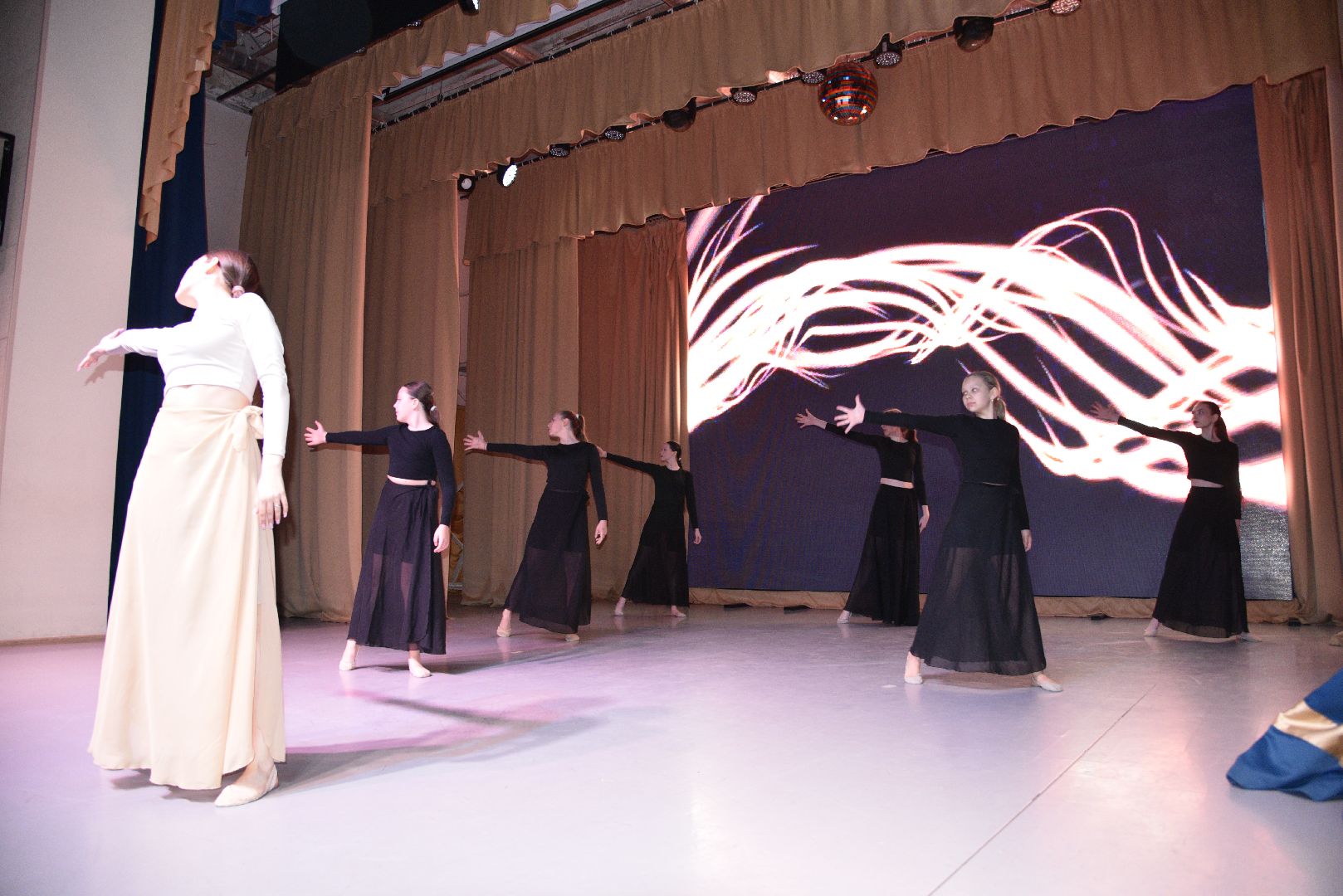 лотошино, лотошинский цдк, одаренные дети, глава муниципалитета,