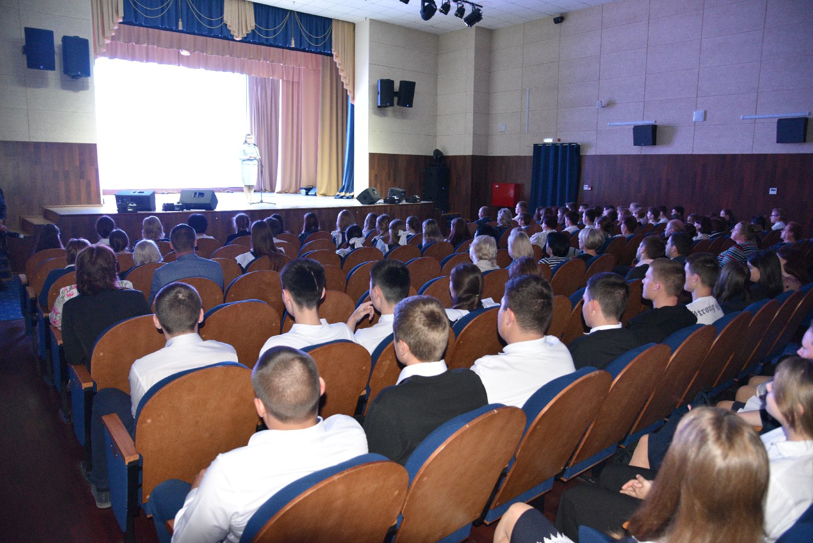 лотошино, лотошинский цдк, одаренные дети, глава муниципалитета,