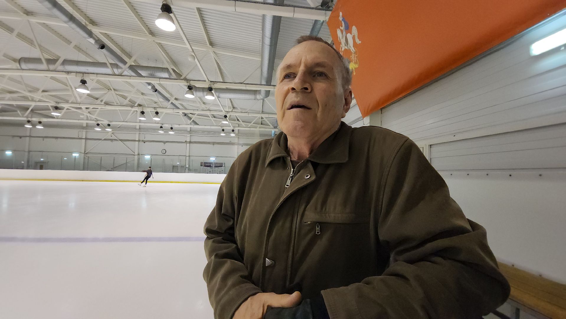 Каток, активное долголетие, ледовая арена,