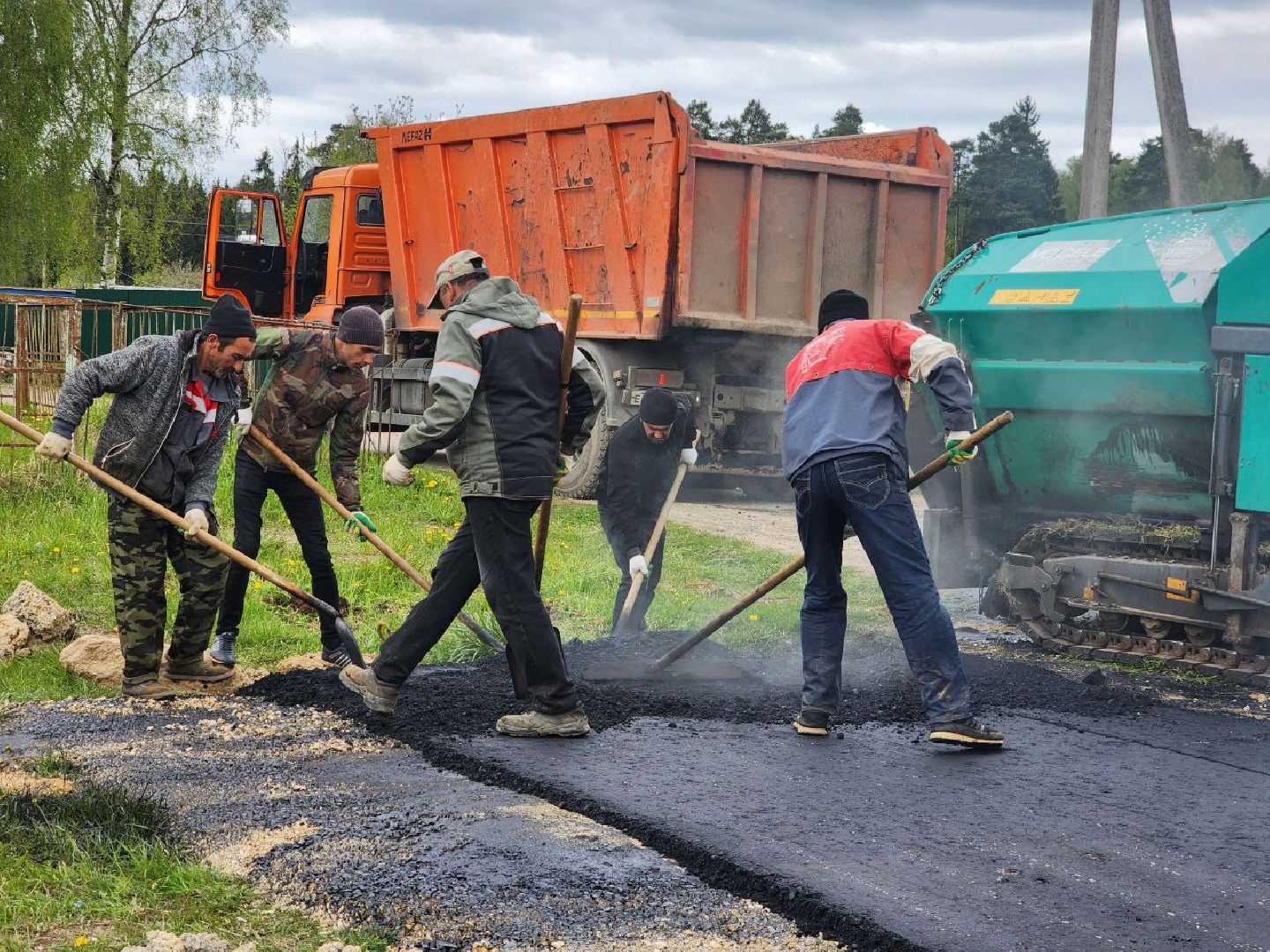 можайск, можайский городской округ, подмосковье, ямочный ремонт, ремонт дорог, ремонт дорог во дворах, ямы, дороги,