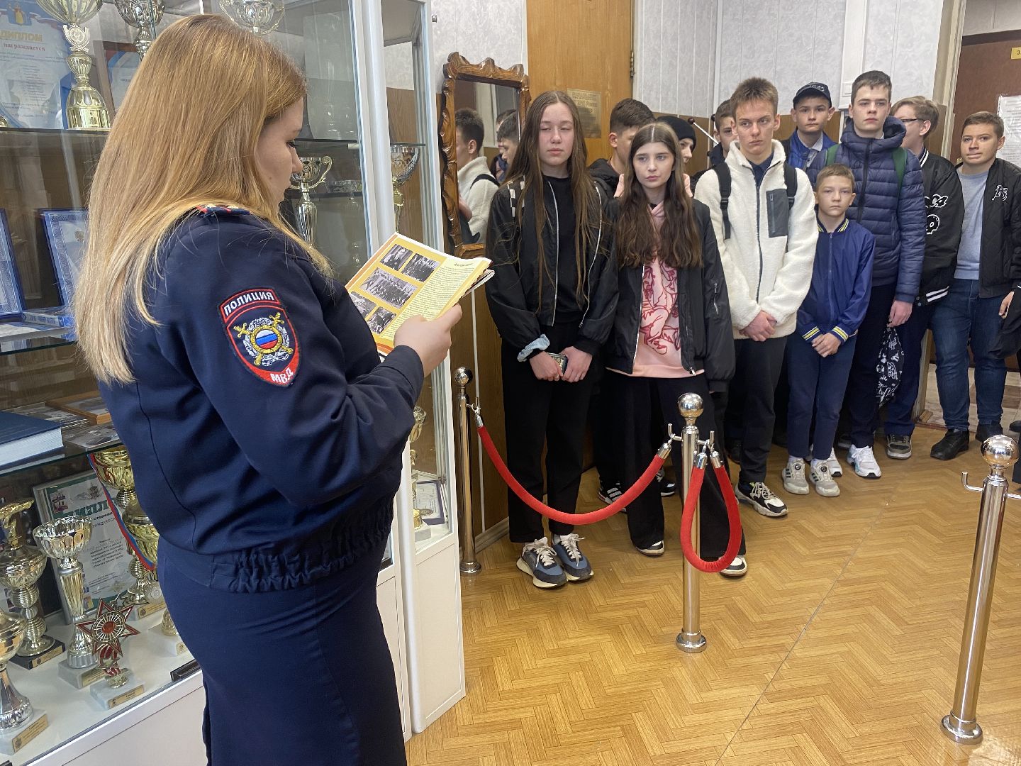 МУ МВД России Власиха, отдел полиции Власиха, служба ППС, профориентация для школьников, школа перспектива власиха,