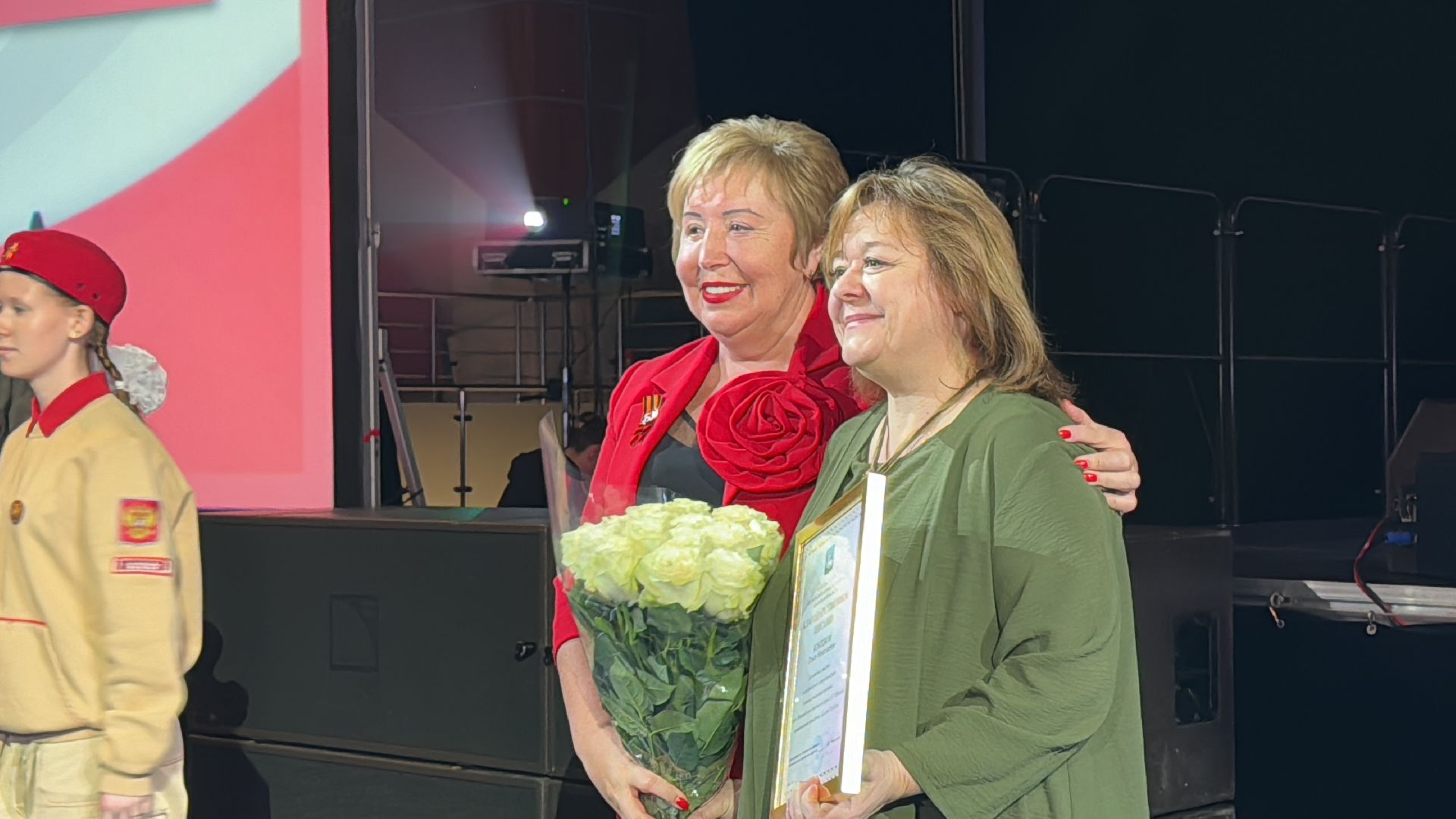 Одинцово, Салют Победе, Подвиг народа,