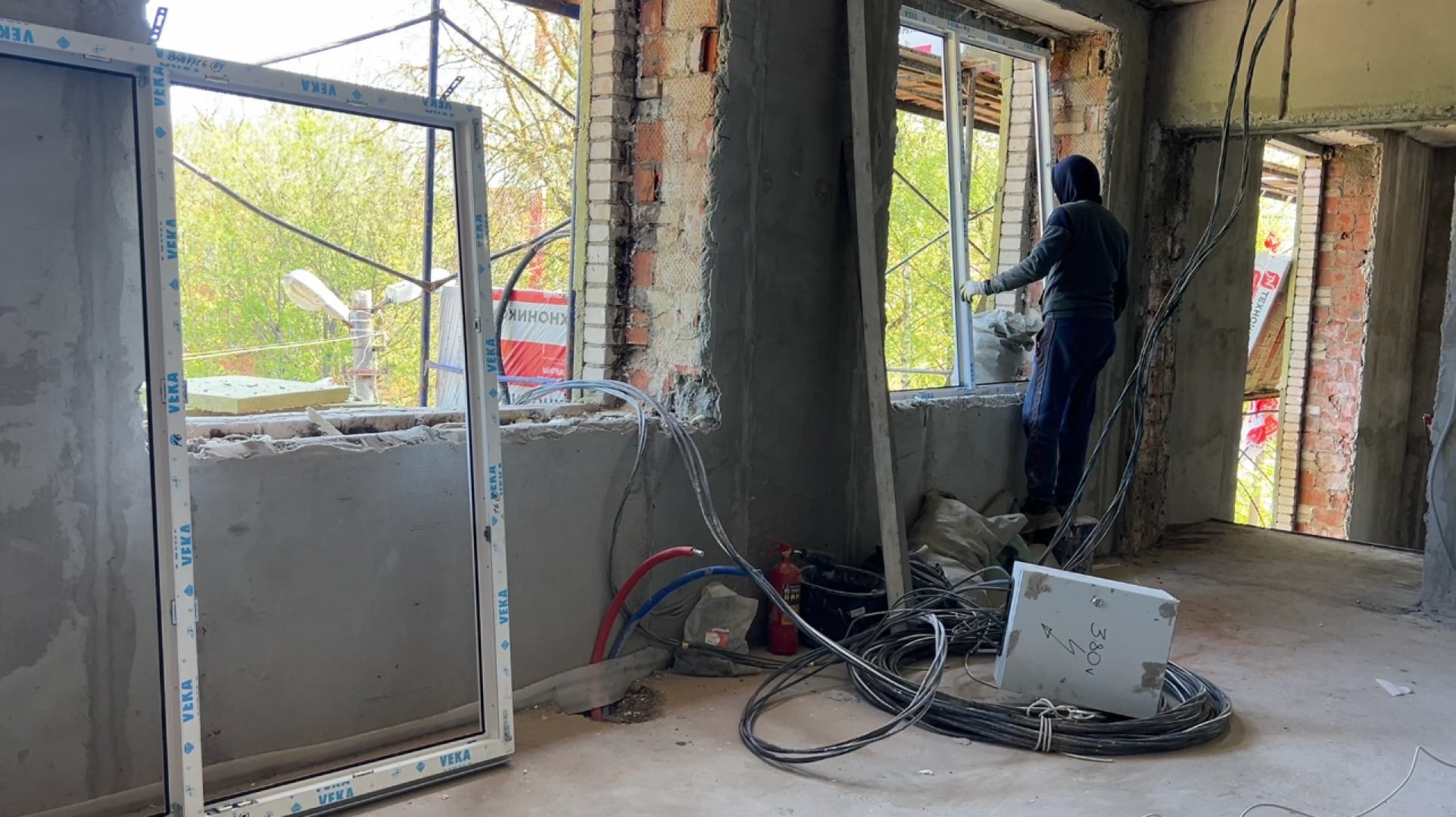 химки, строительство, капитальный ремонт, ремонт школы,