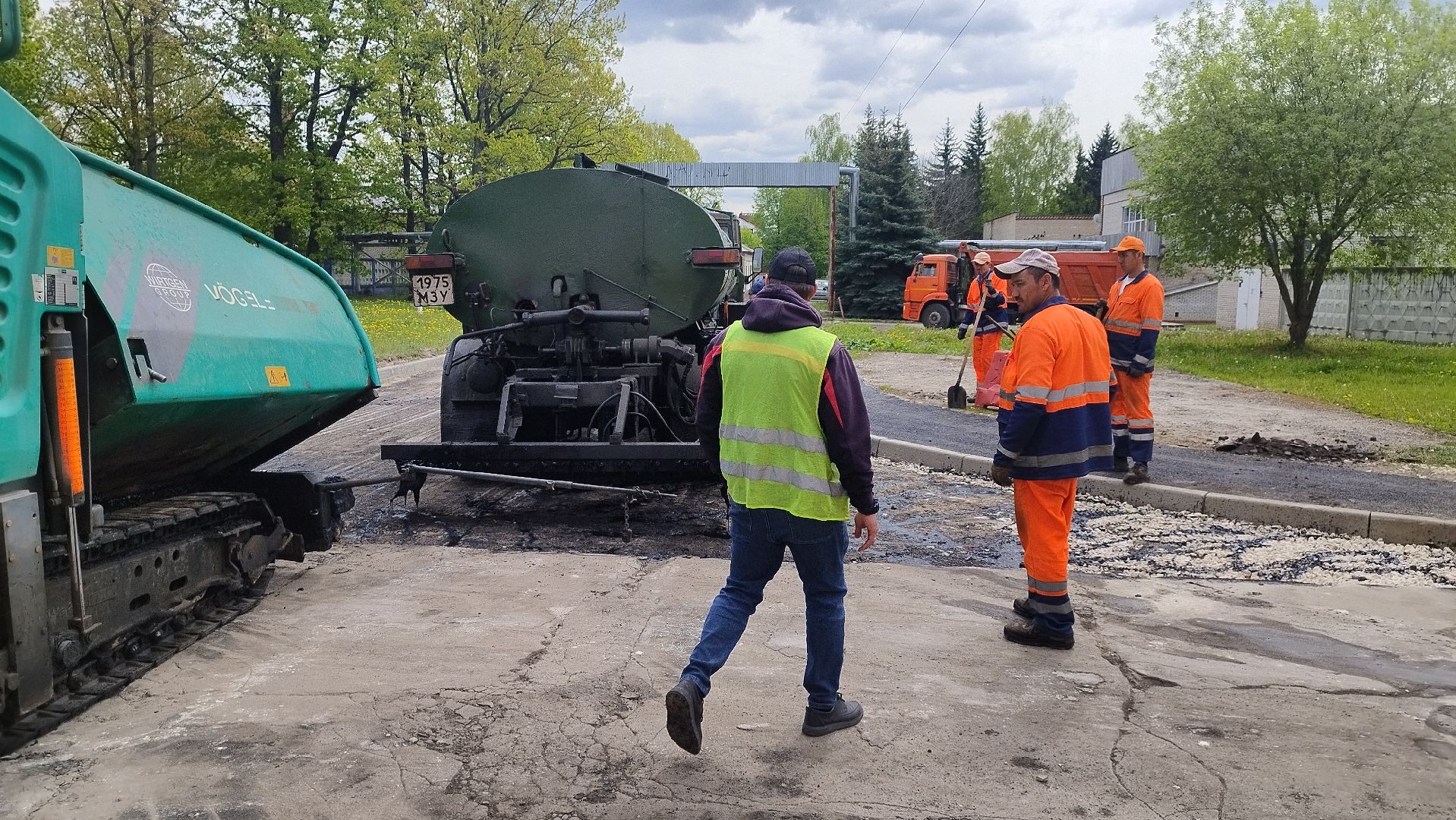 Бронницы, Поселок Горка, Ремонт дороги, Укладка асфальта,