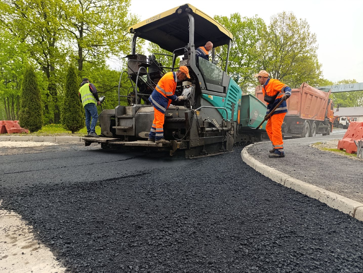 Бронницы, Поселок Горка, Ремонт дороги, Укладка асфальта,