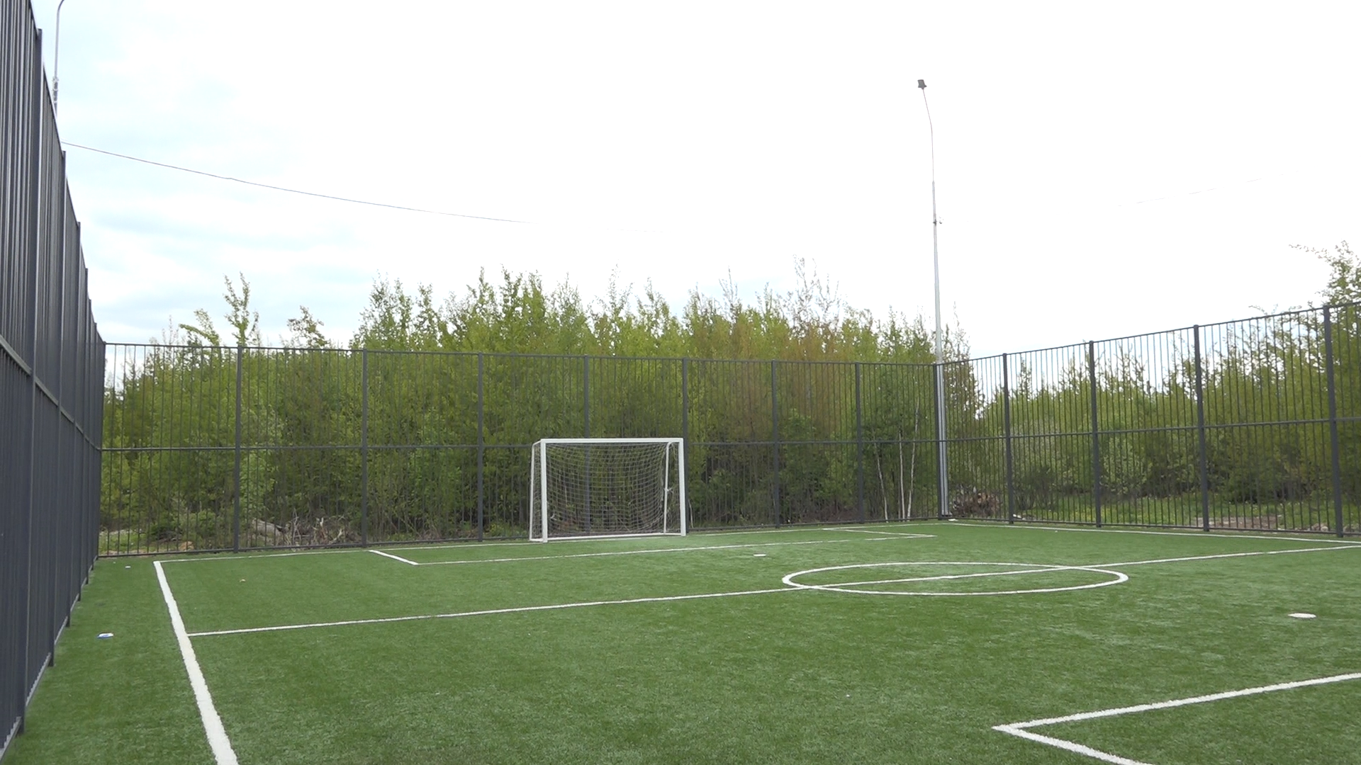 спорт во Власихе, футбольное поле, спортивная площадка Власиха, футбол во Власихе, спортплощадки Власиха,