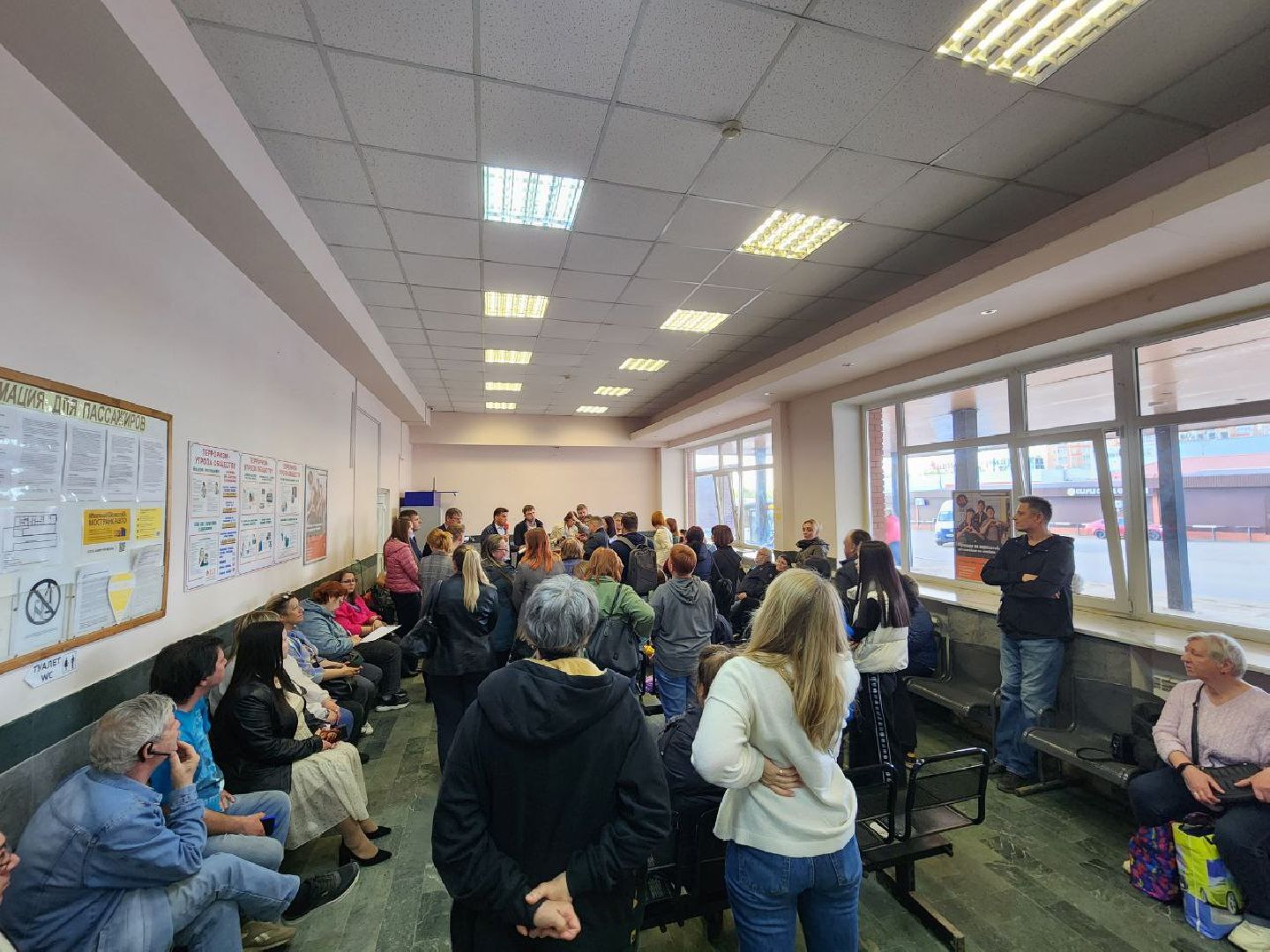 можайск, можайский городской округ, подмосковье, встреча с жителями, обсуждение проблемы, открытая власть, транспортное сообщение, автобусы, электрички, глава муниципалитета,
