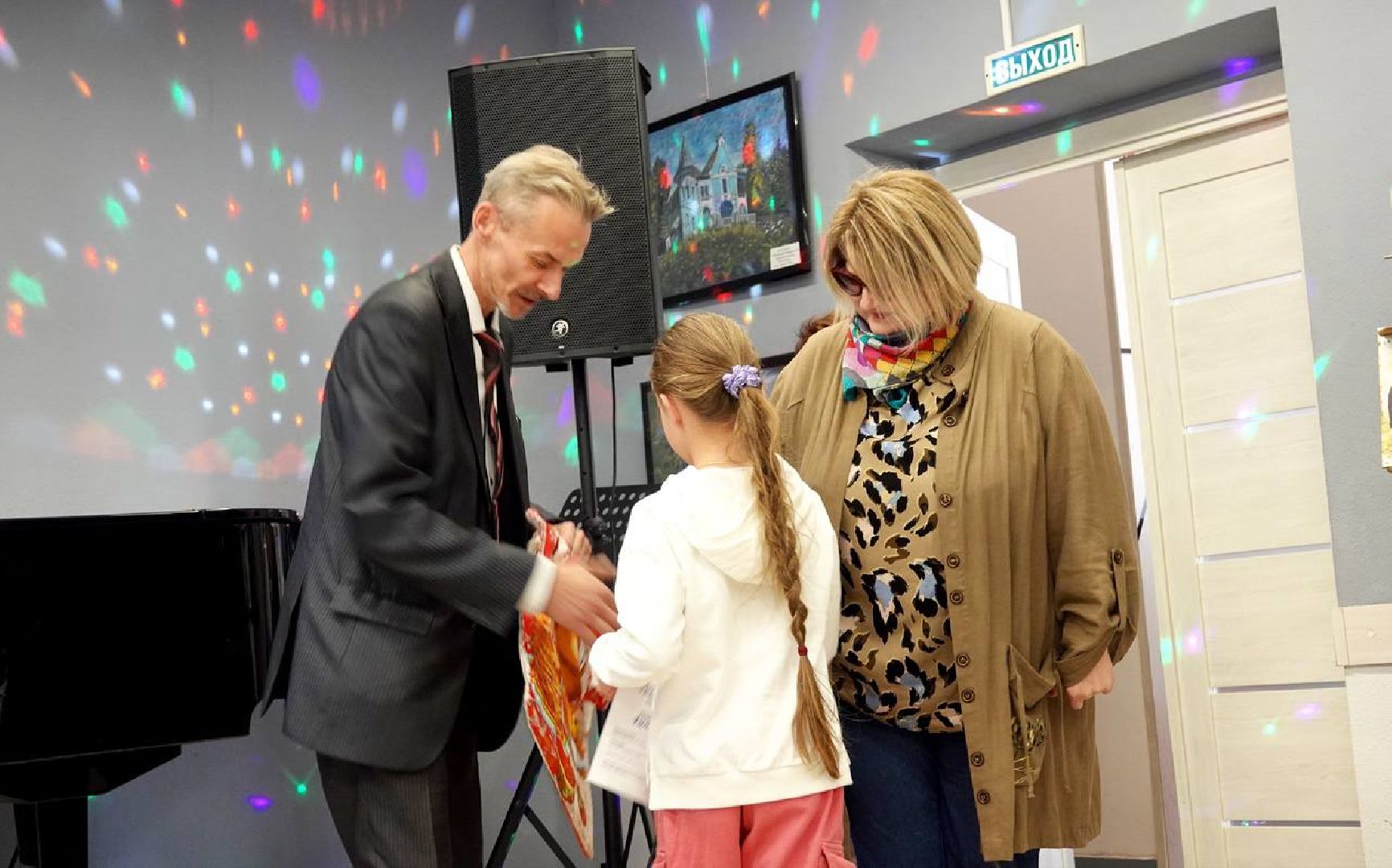 Культура, Детский рисунок, Библиотека, Год семьи, Депутаты, Дети,