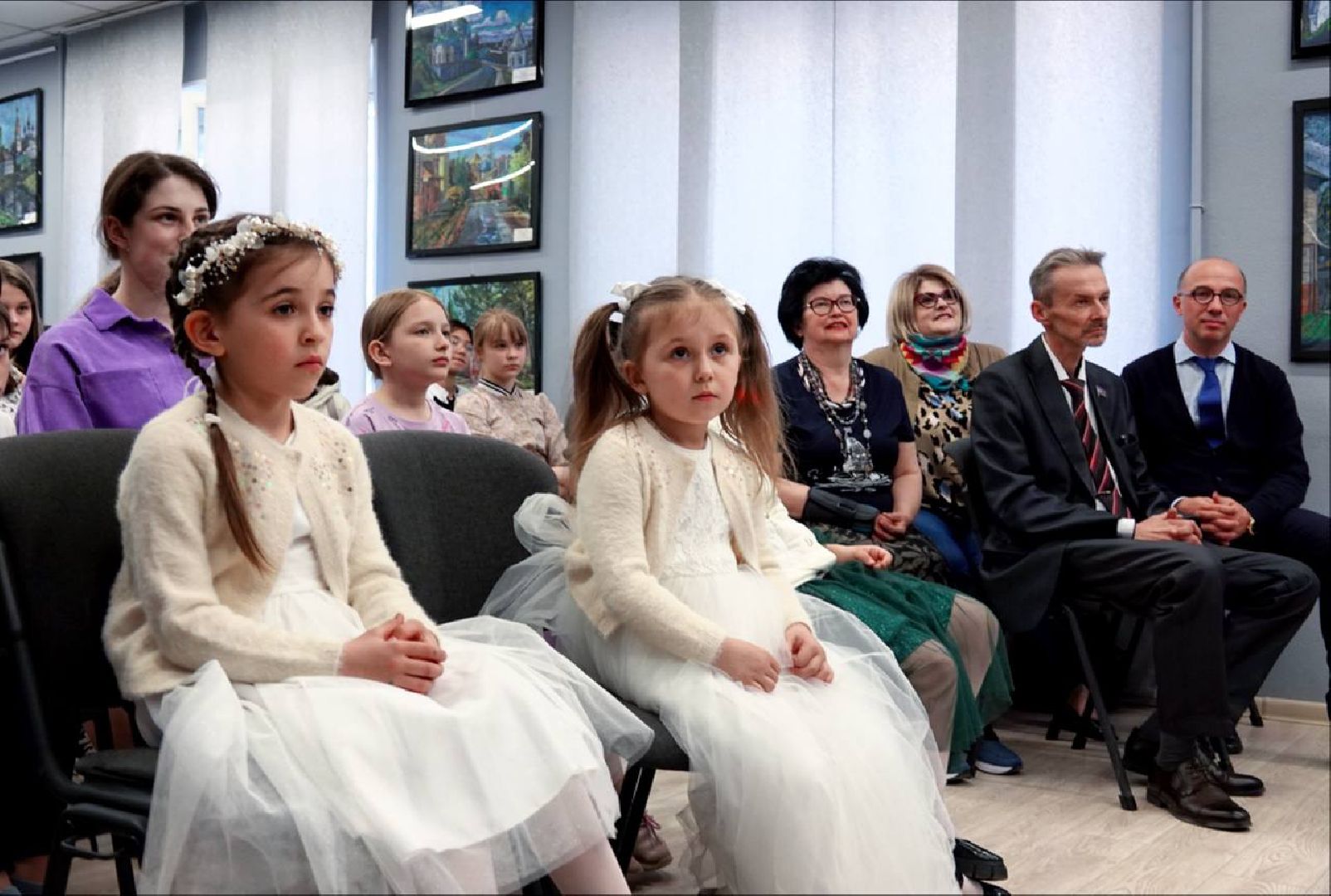 Культура, Детский рисунок, Библиотека, Год семьи, Депутаты, Дети,