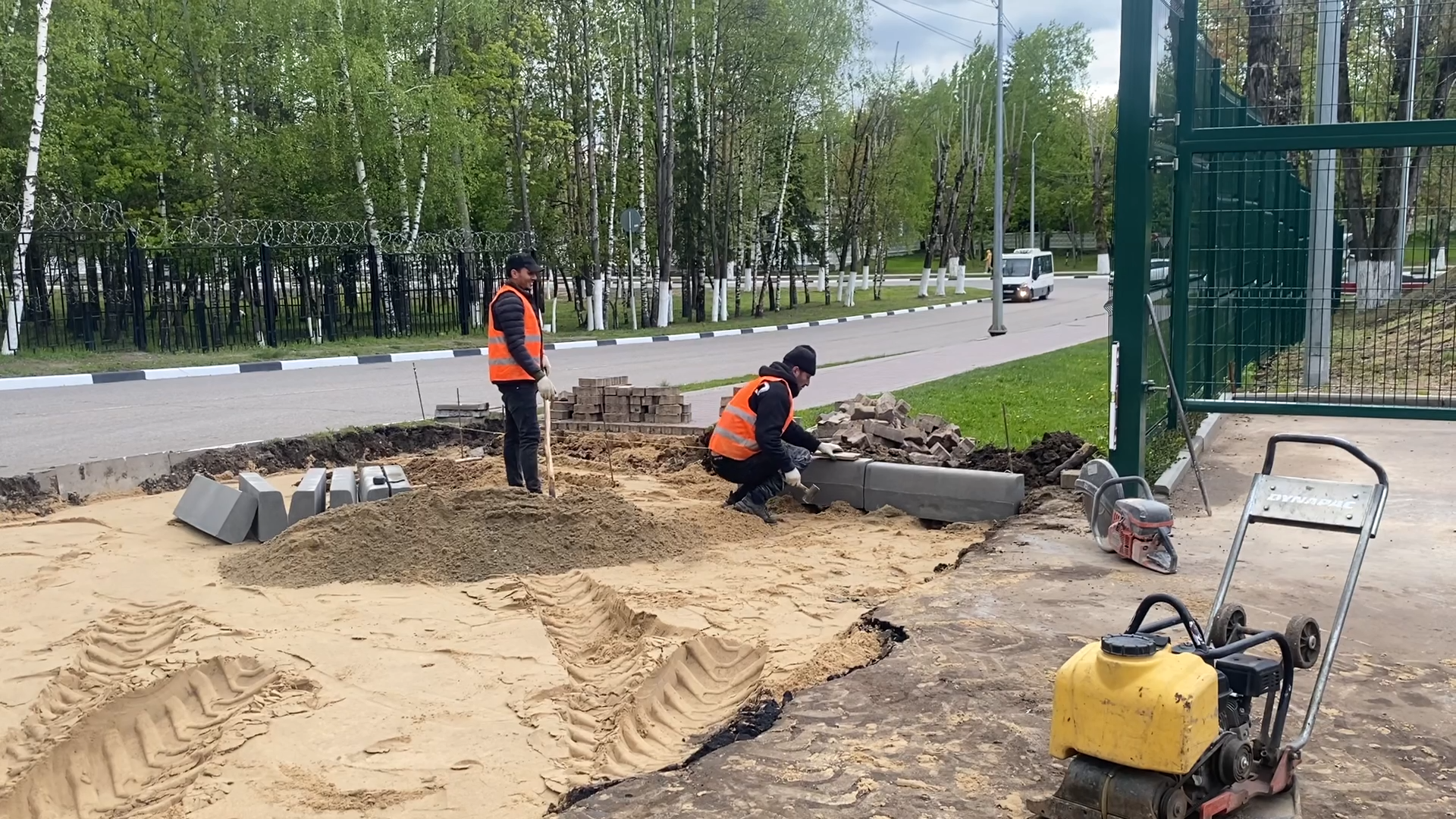 фок имени толубко, ремонт дорог, пешеходный тротуар, спорт во Власихе, новая дорога,