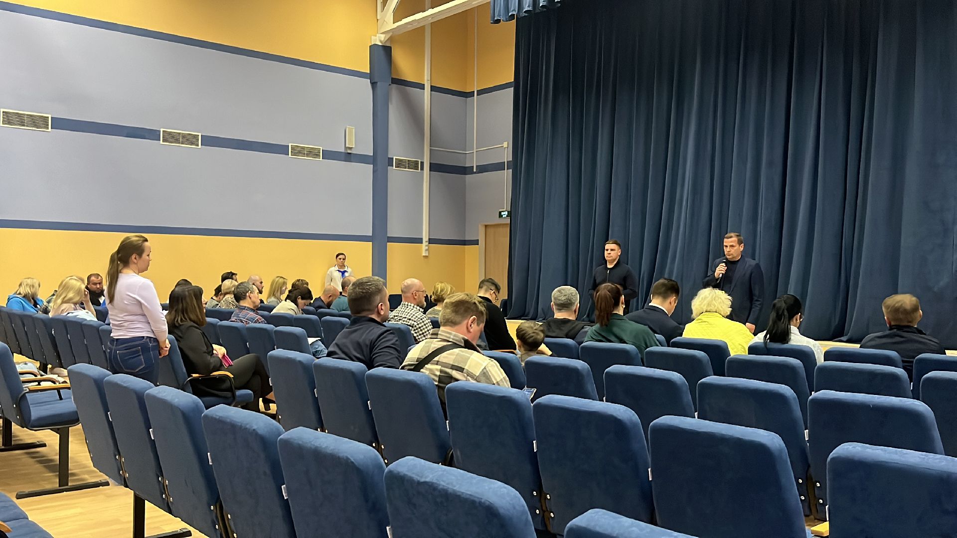 выездная администрация, забор, железная дорога, жд пути, переход, пешеходный переход,