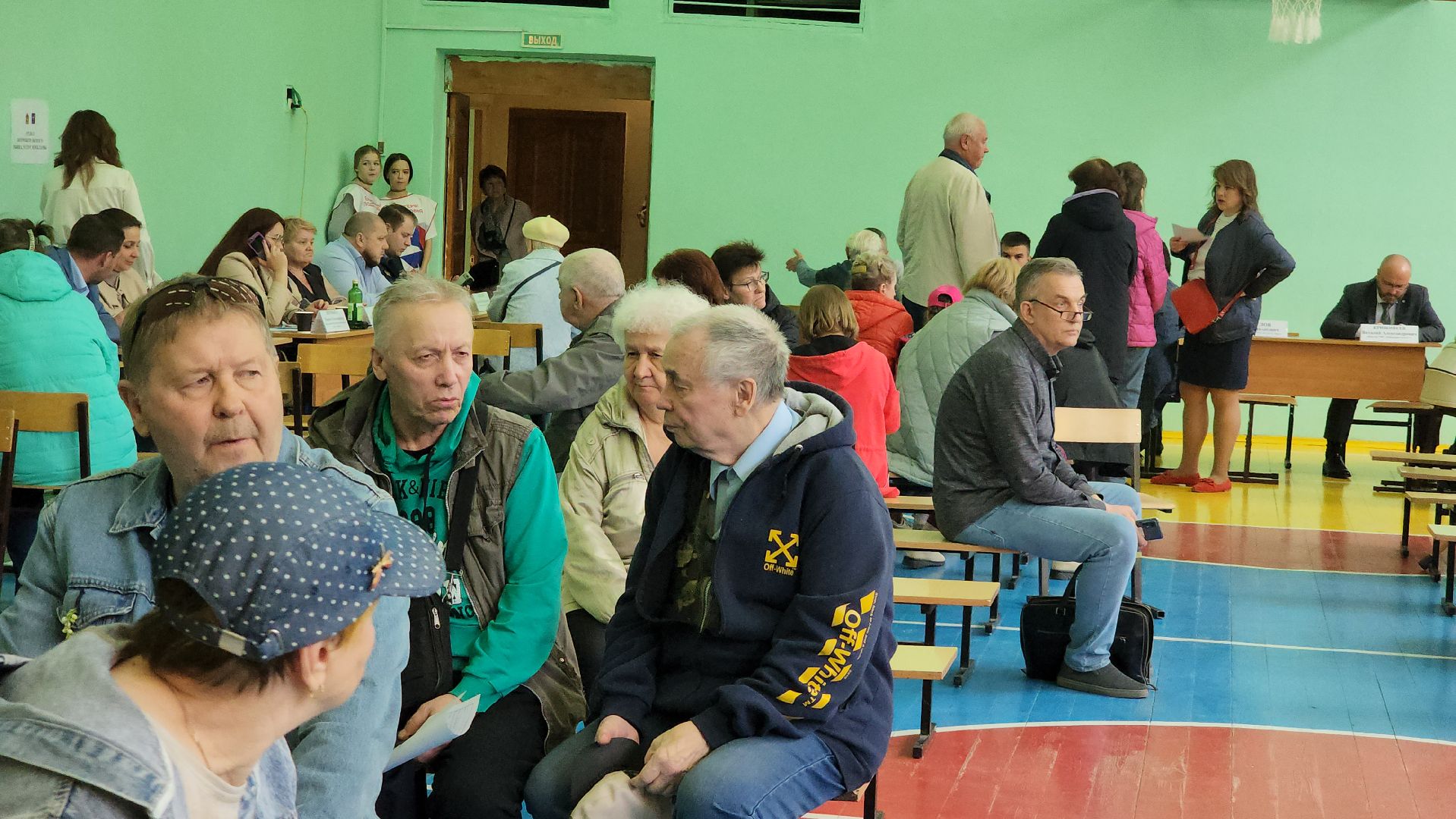 Лобня, Школа, выездная администрация,