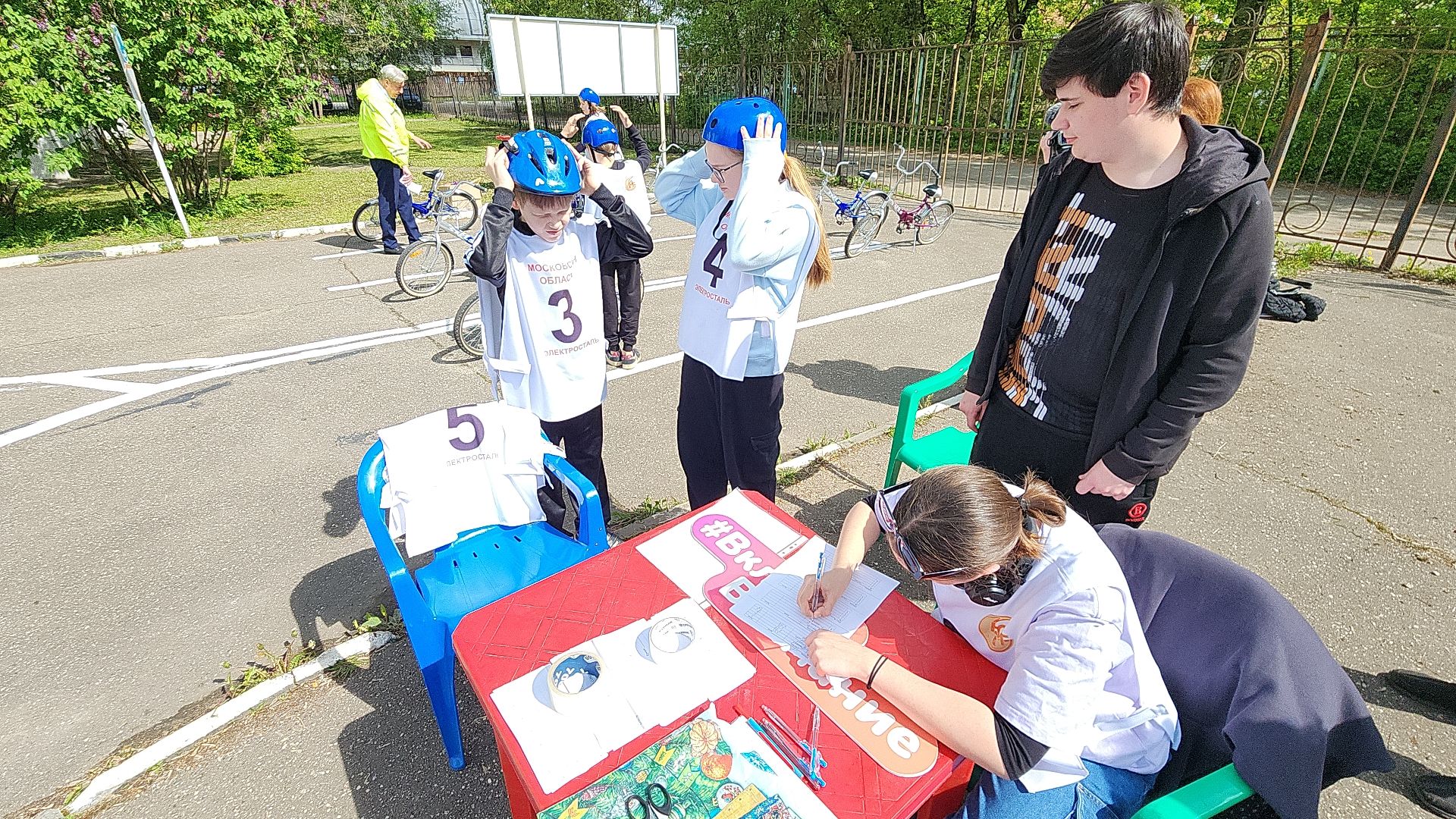 электросталь, безопасность, безопасность на дорогах, гаи, гибдд, День ЮИД, юид, юид отряд, юный инспектор движения, станция юных техников, сют,