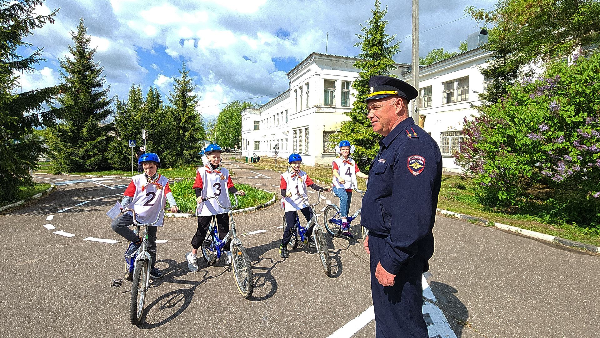 электросталь, безопасность, безопасность на дорогах, гаи, гибдд, День ЮИД, юид, юид отряд, юный инспектор движения, станция юных техников, сют,
