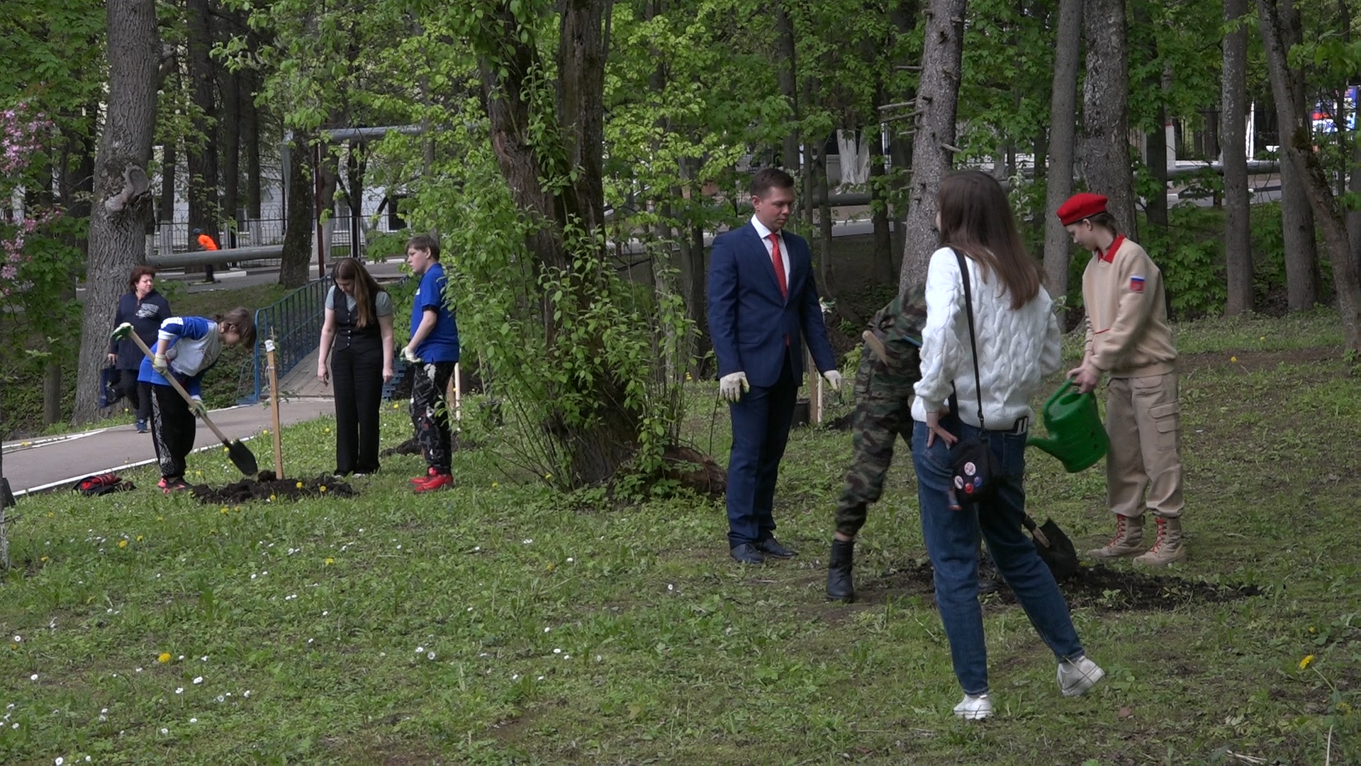 экологическая акция, Лес будущего, посади свое дерево, Власиха лес будущего, плодовый сад, Власиха Сад победы,