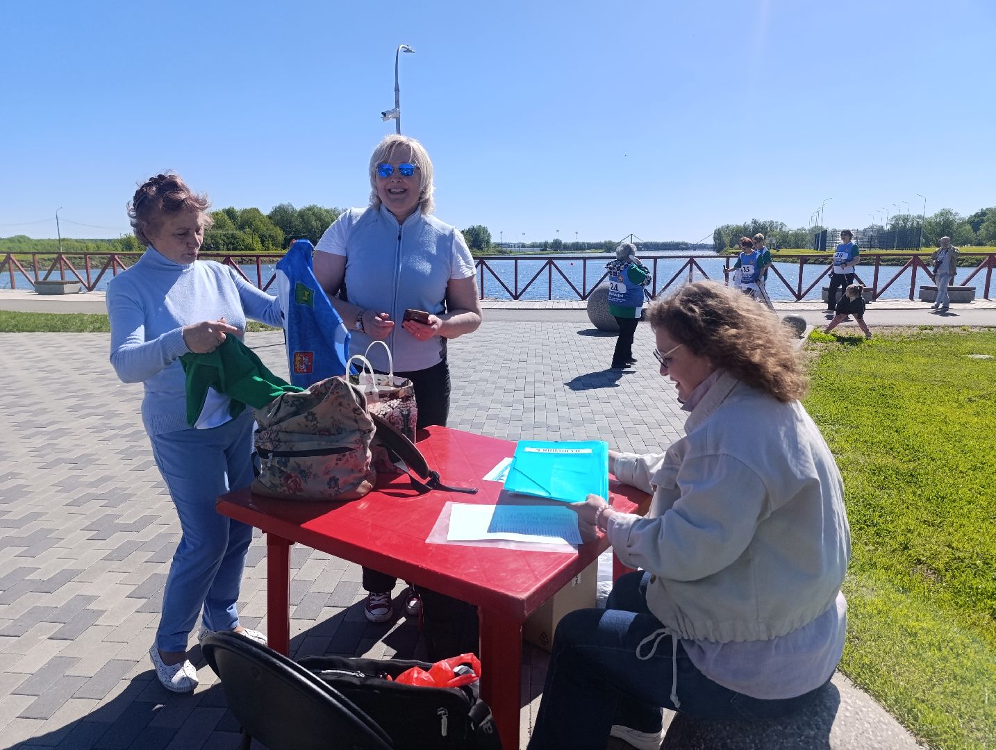 Бронницы, Активное долголетие, Марпфон, Скандинавская ходьба, Марафон по по ходьбе,