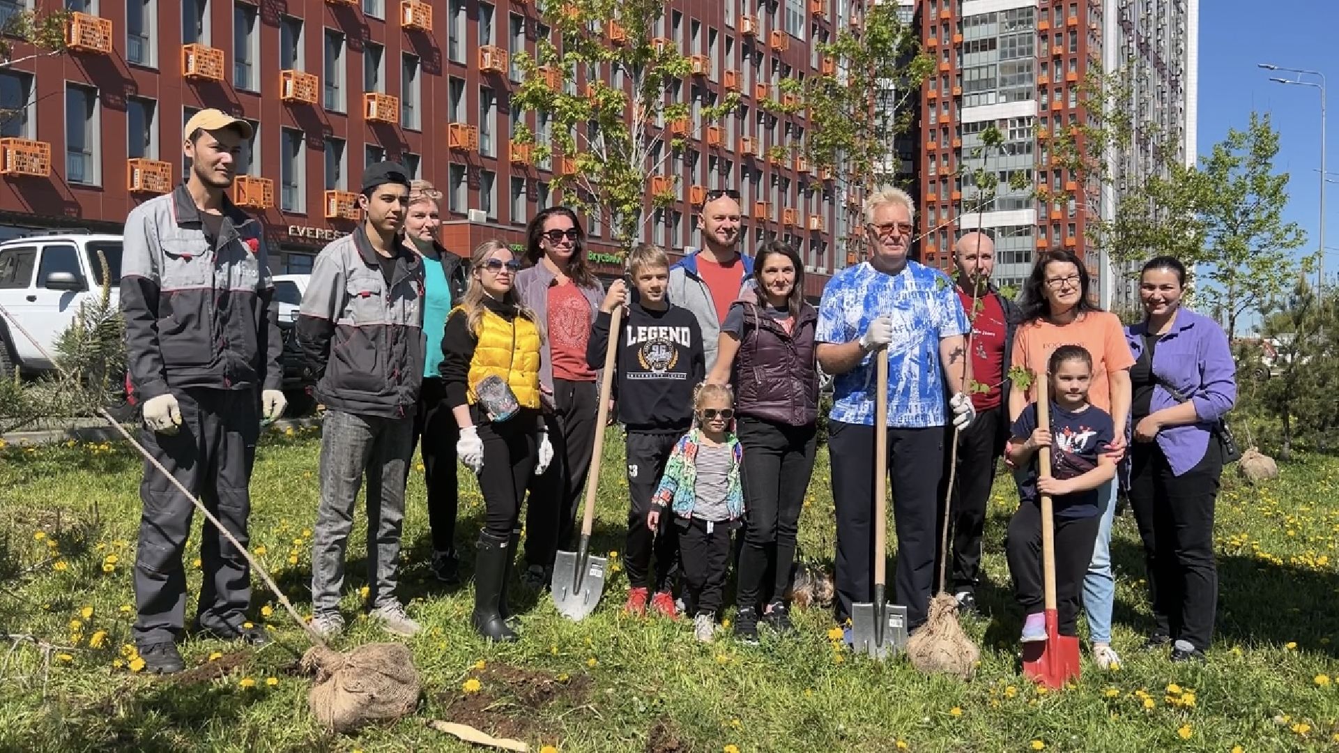 химки, благоустройство, лес будущего, высадка деревьев,