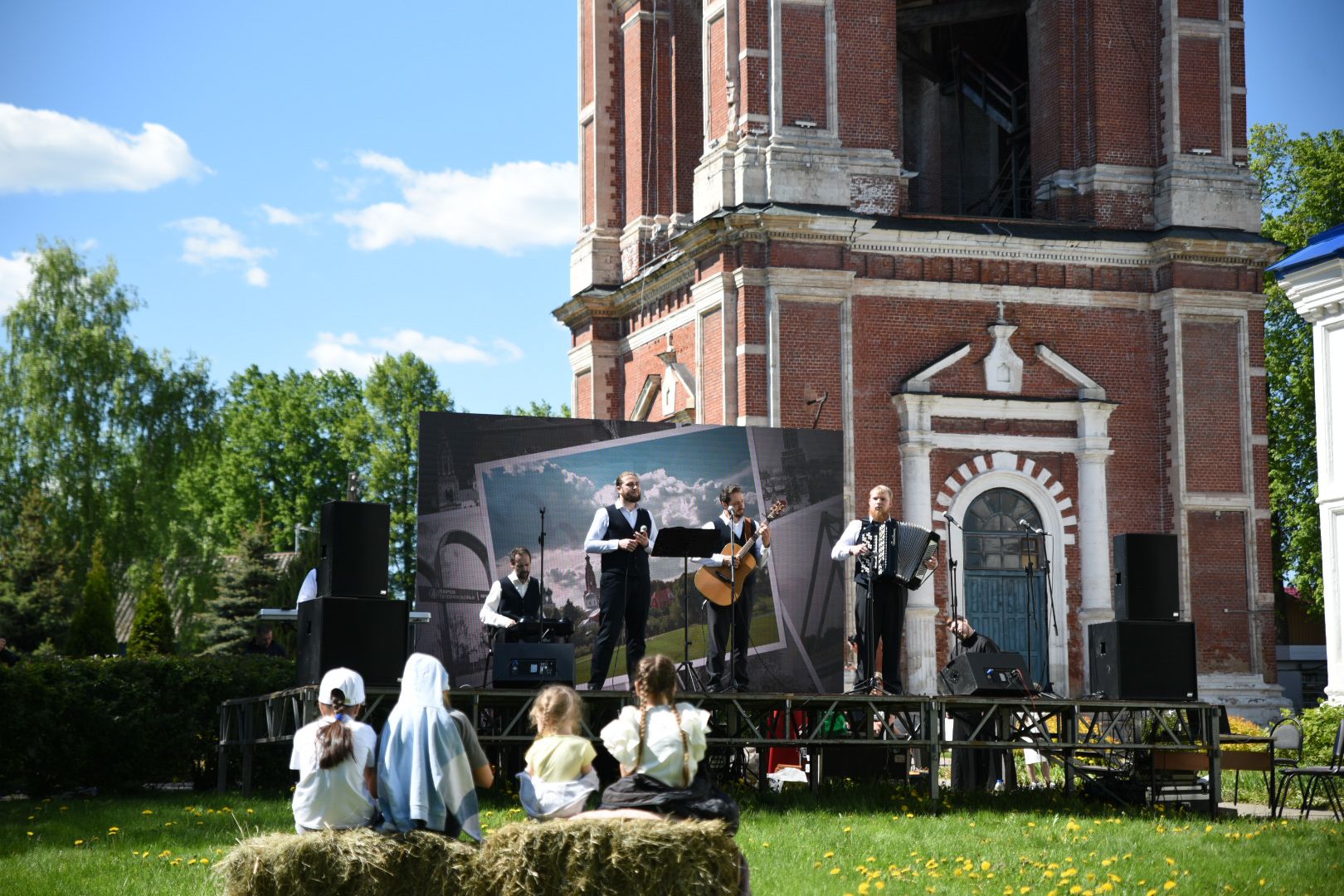 Бронницы, Бронницкий перезвон, Фестиваль колокольного звона, Собор Архангела Михаила,
