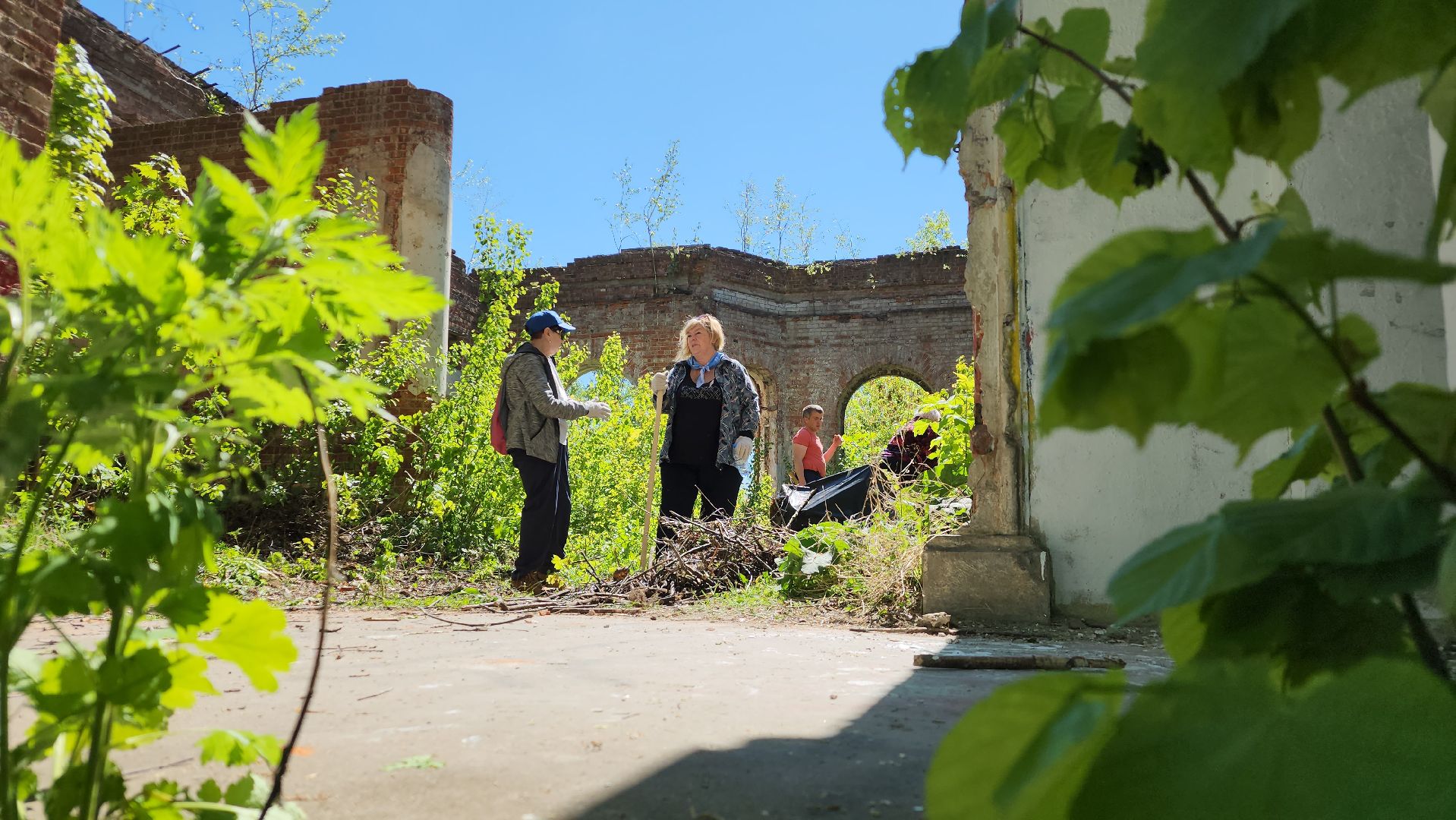 субботник, благоустройство, усадьба Четвериковых, Лосино-Петровский,