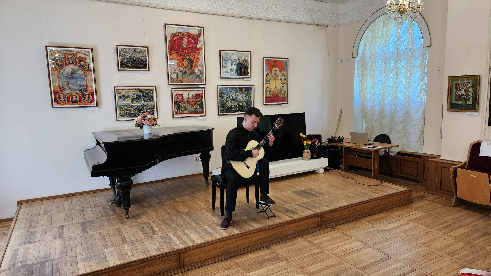 кашира, краеведческий музей, ночь в музее, классическая гитара, концерт, владислав домогацкий,