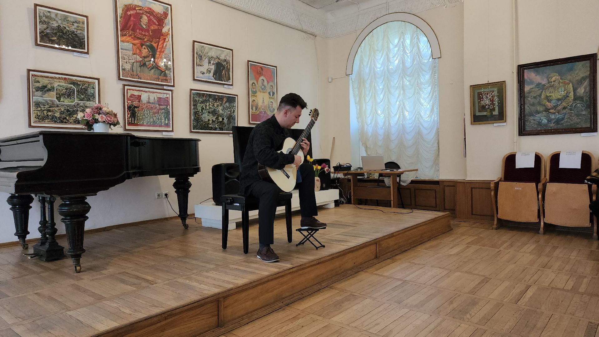 кашира, краеведческий музей, ночь в музее, классическая гитара, концерт, владислав домогацкий,