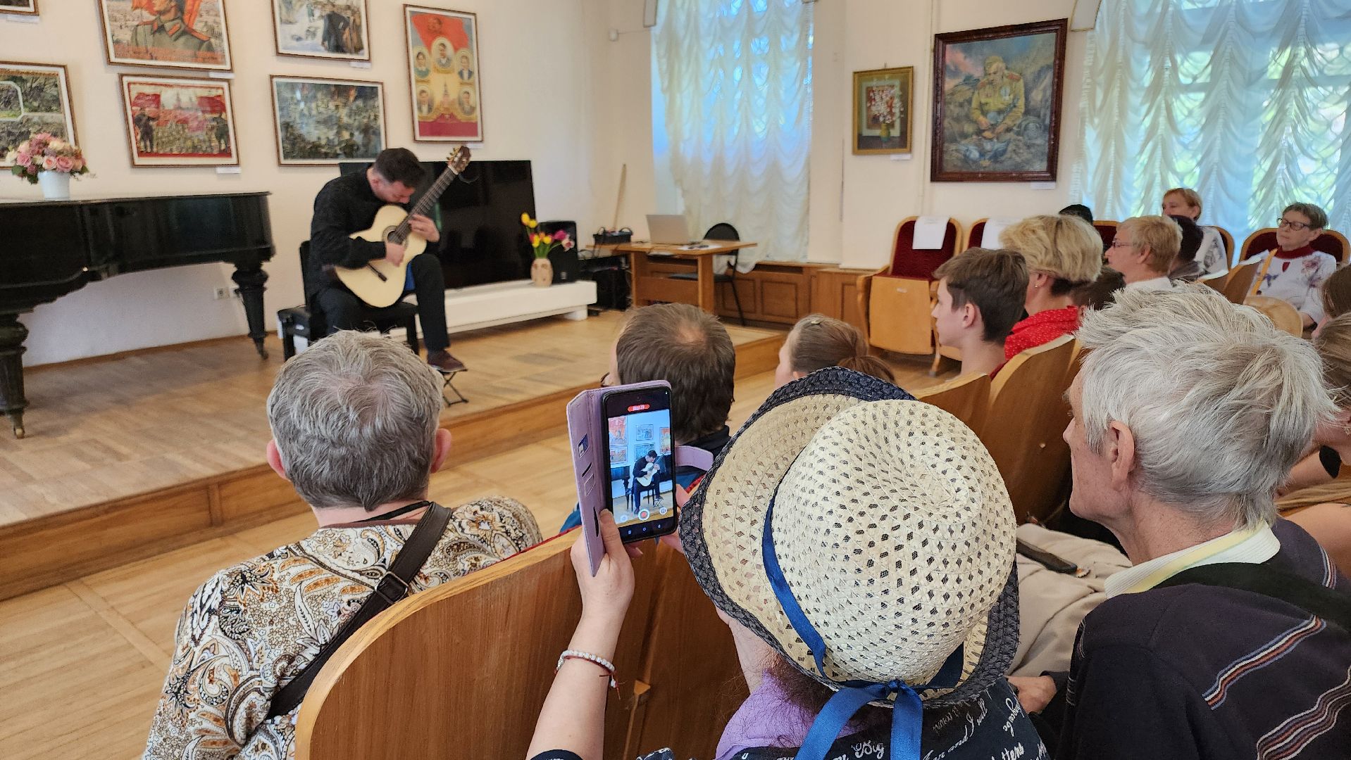 кашира, краеведческий музей, ночь в музее, классическая гитара, концерт, владислав домогацкий,