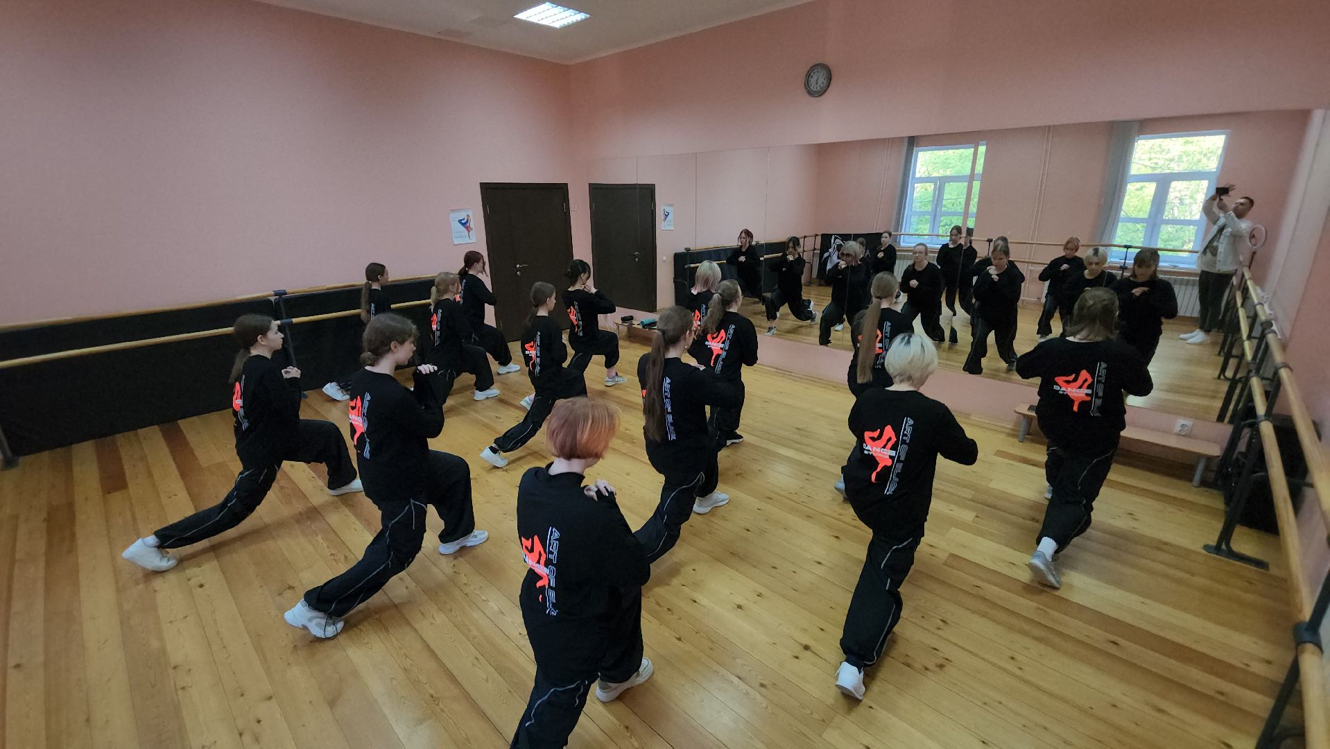 кашира, ожерелье, дк ожерелье, art of black, танцевальная студия, город танцует в парках, городской парк,