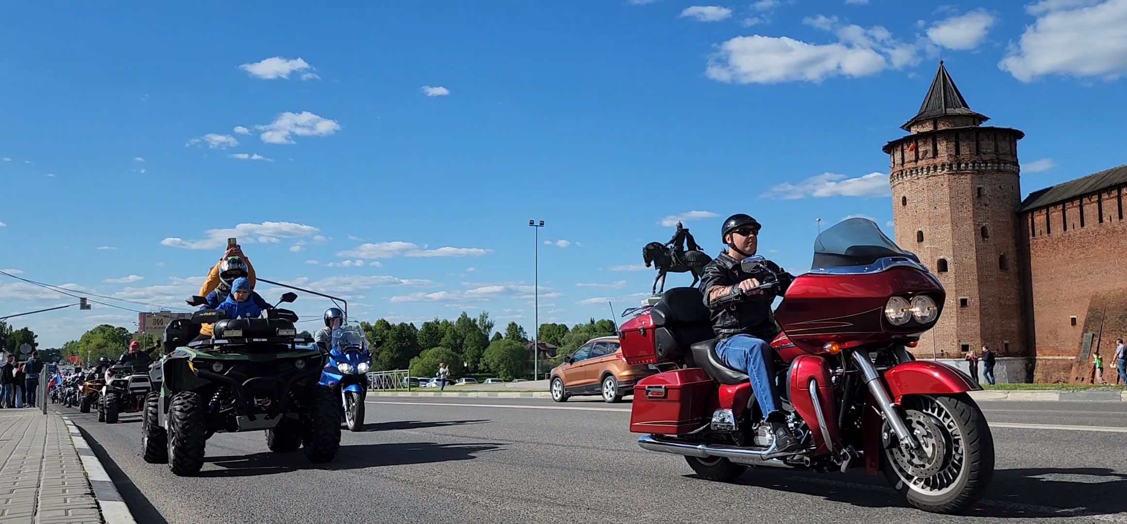 Коломна, открытие мотосезона, мотоциклисты,